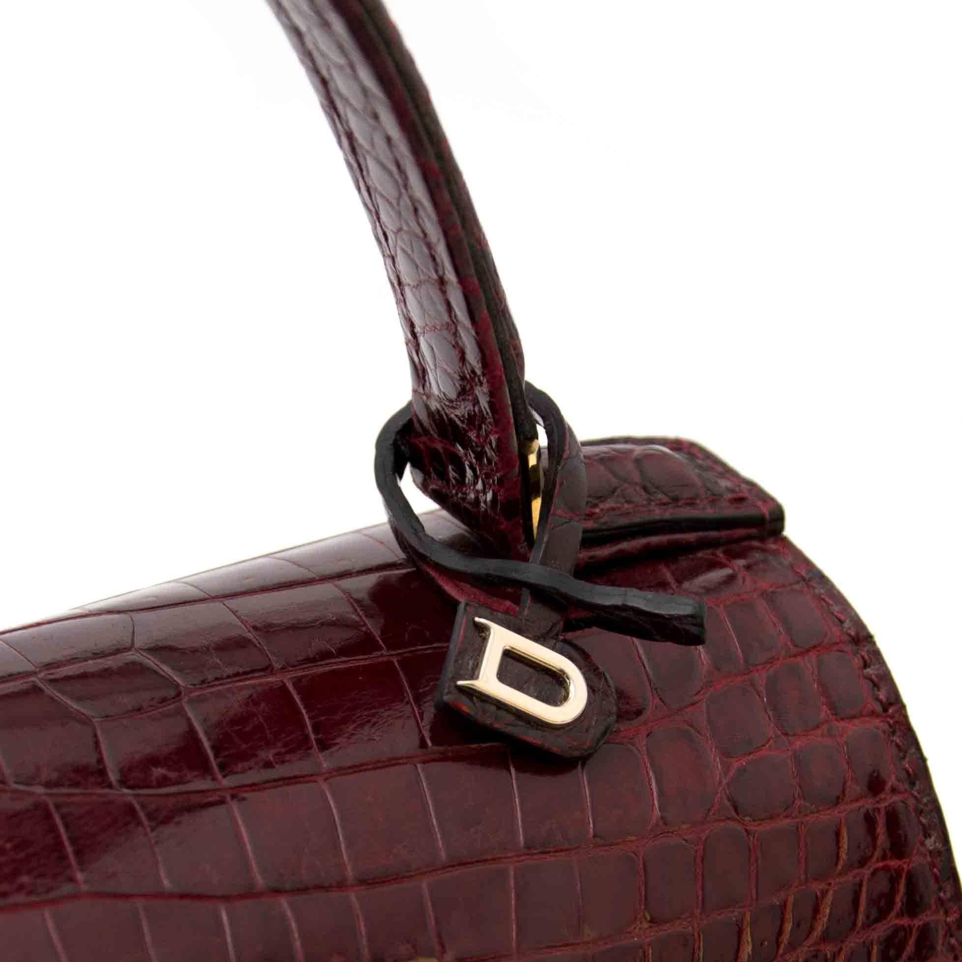 Delvaux Tempete Croc Bordeaux PM  In Excellent Condition In Antwerp, BE