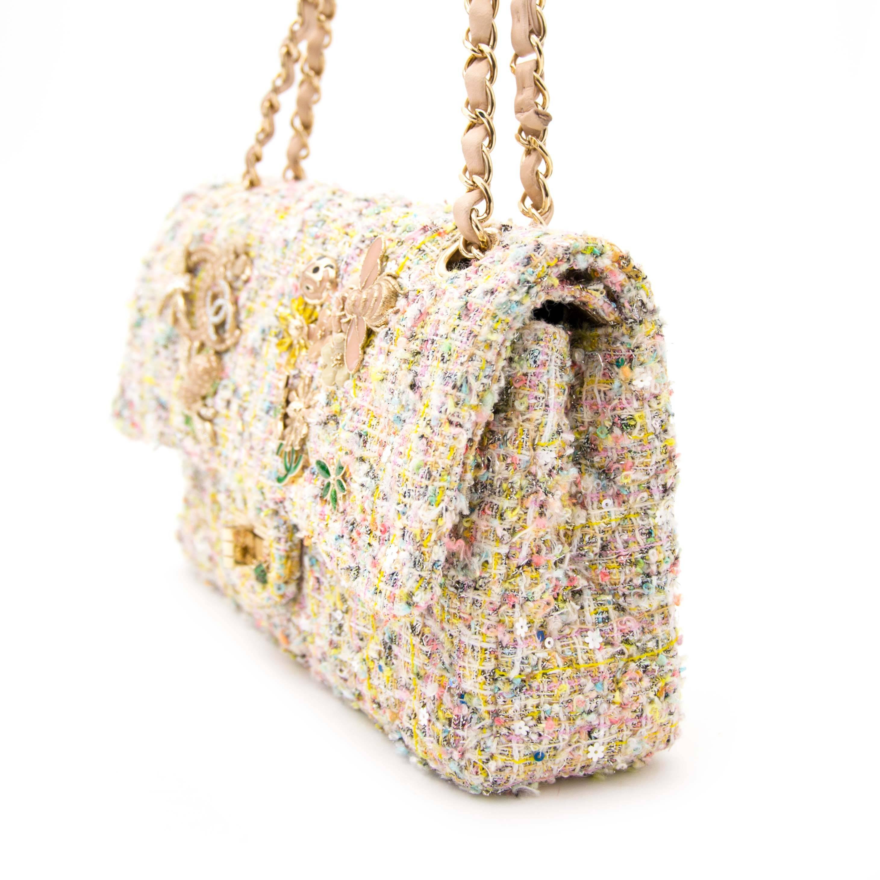 chanel tweed handbag