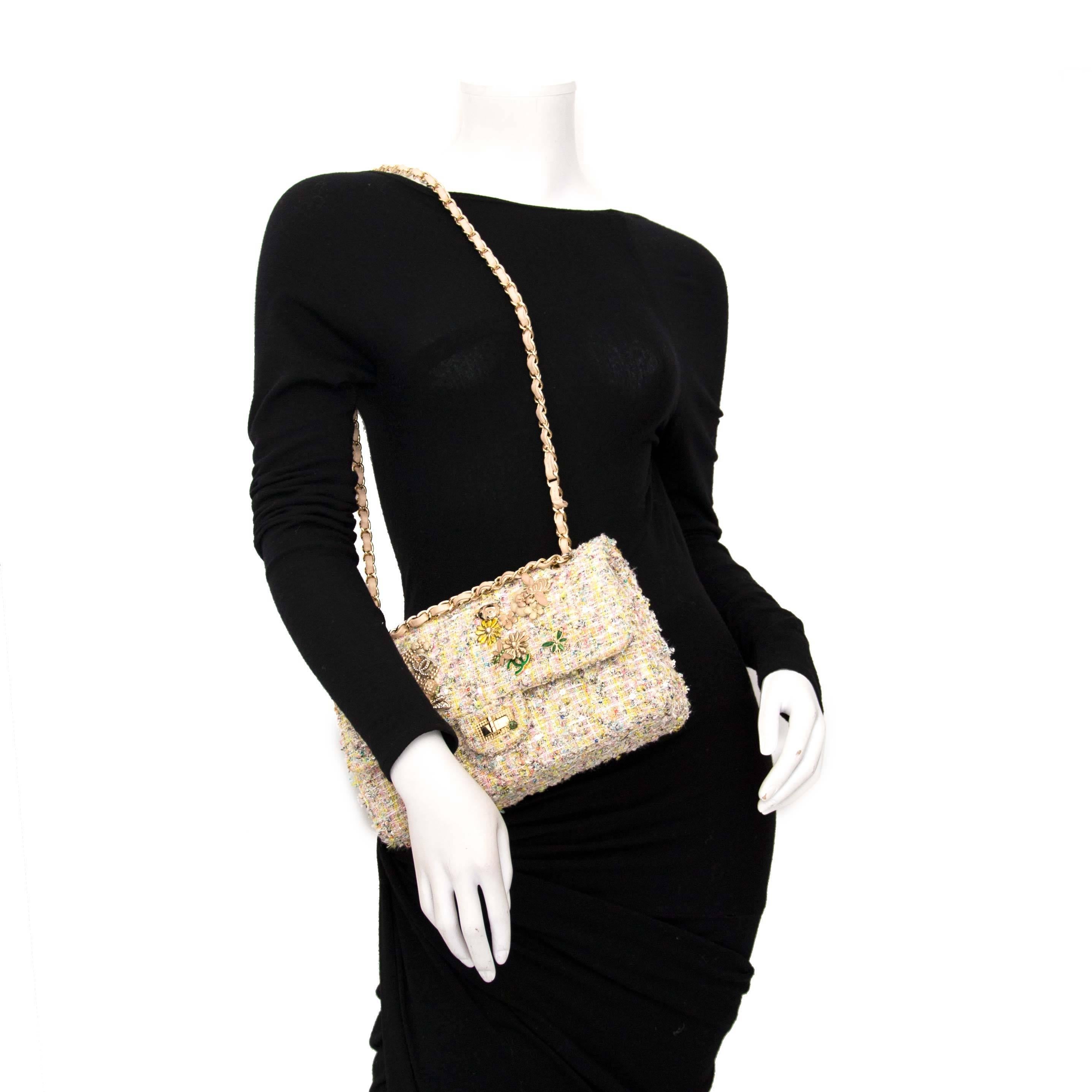 chanel garden party bag