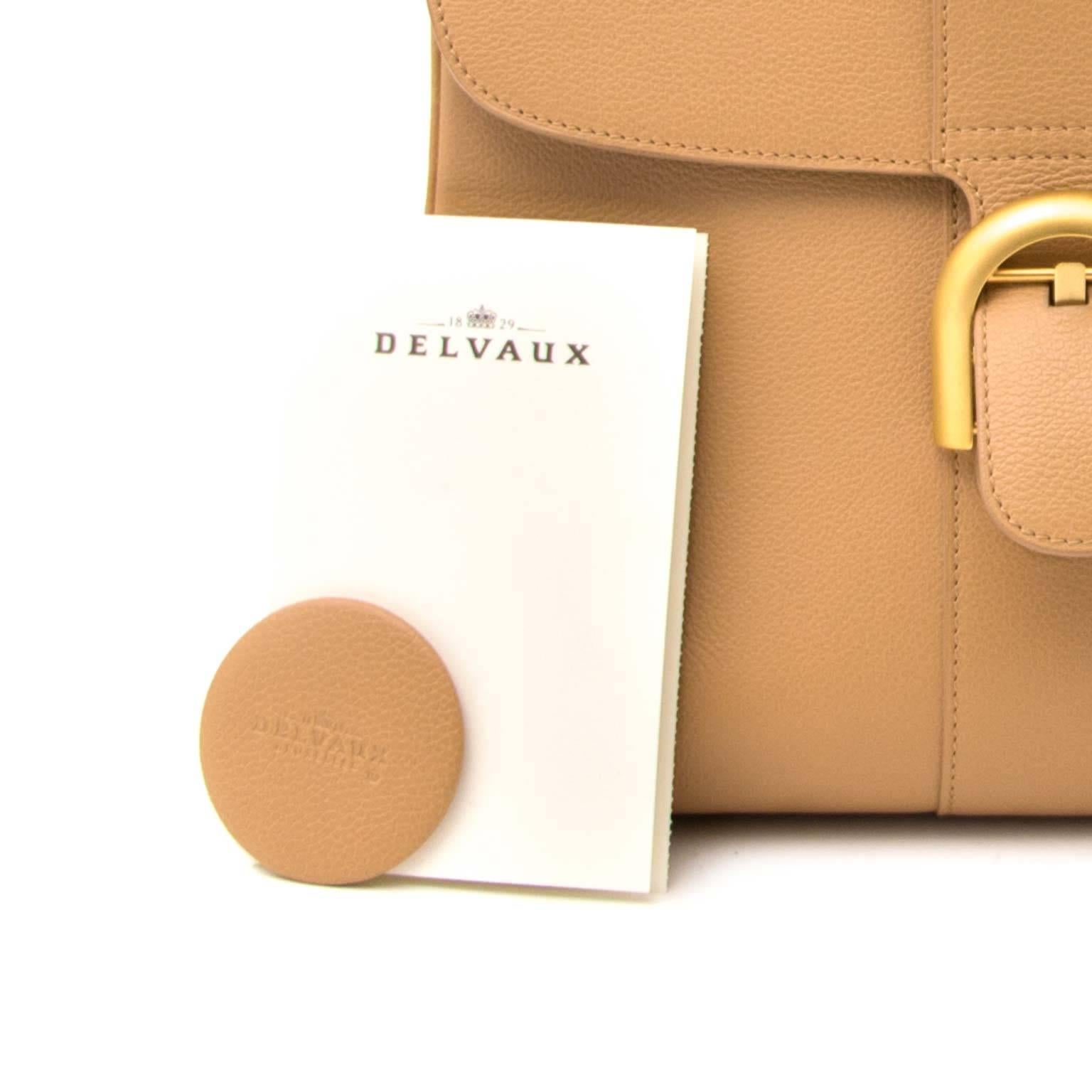 Delvaux Muscade Brillant MM In Excellent Condition In Antwerp, BE