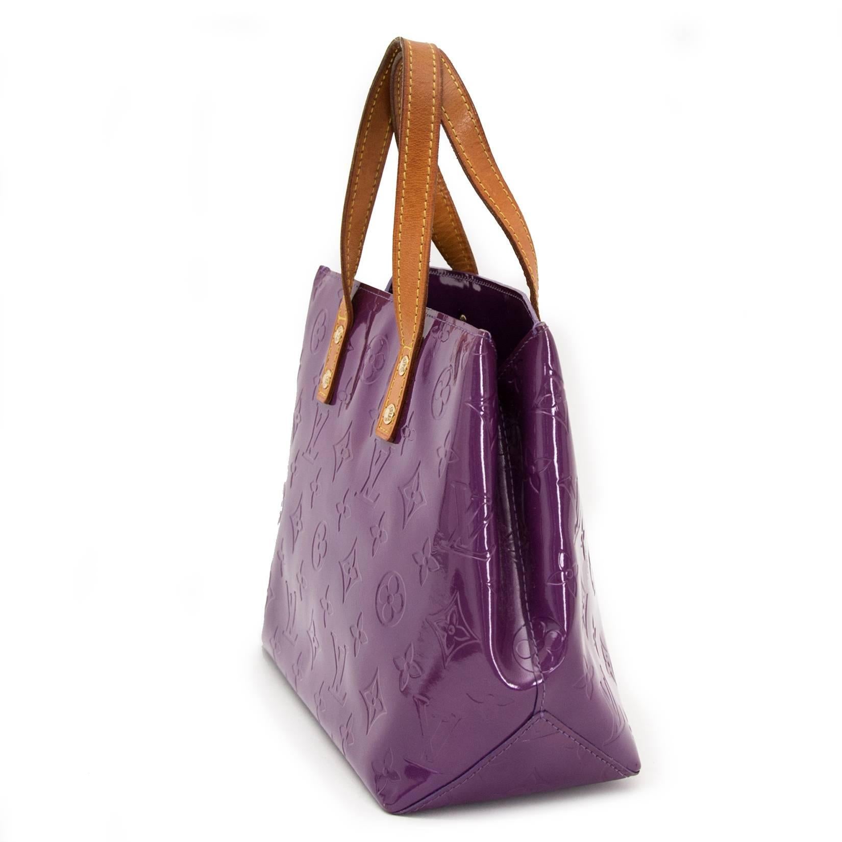 Louis Vuitton Vernis Reade PM Violette Top Handle Bag In Excellent Condition In Antwerp, BE