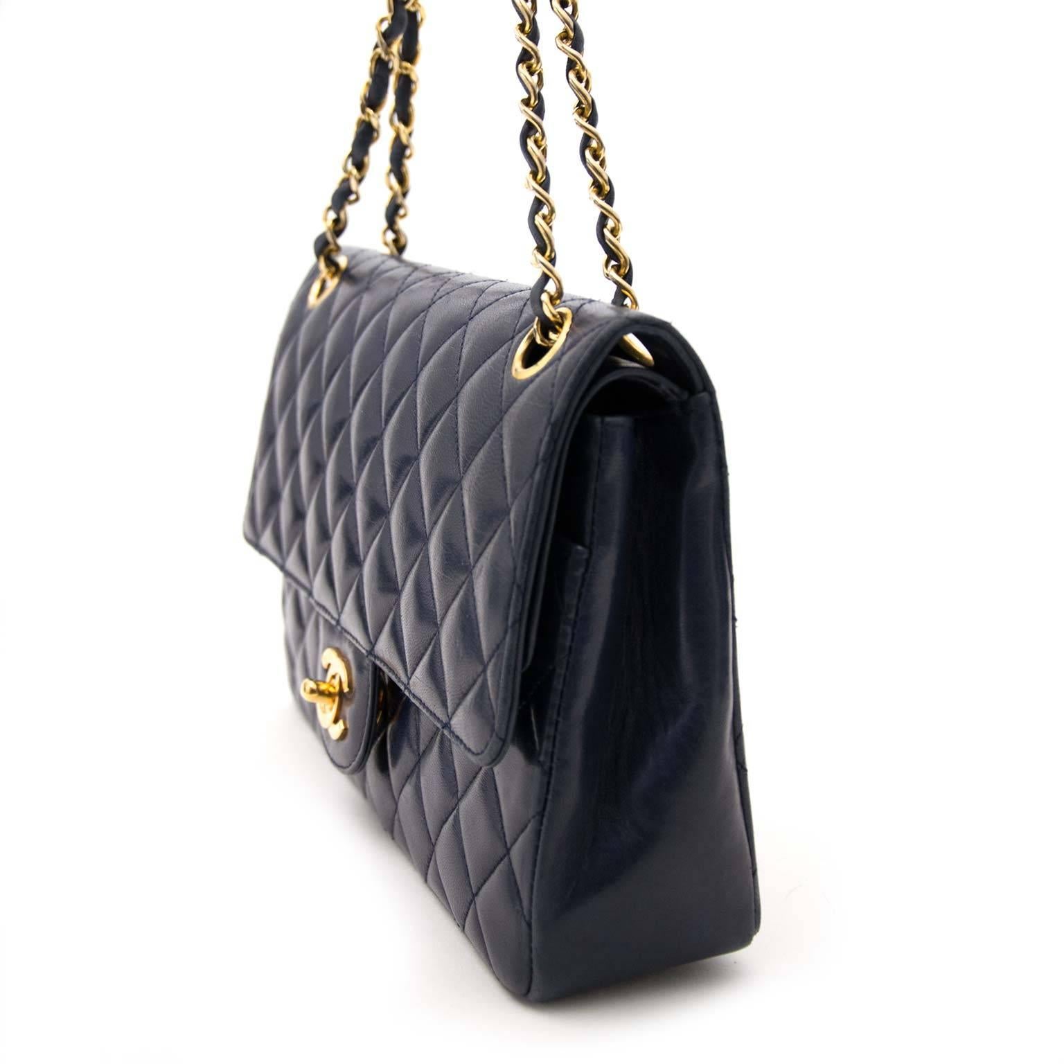 Women's or Men's 	Chanel Vintage Blue Leather Classic Flap Bag