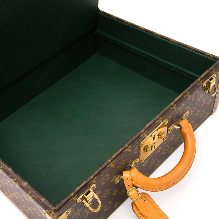 Sold at Auction: Louis Vuitton, Louis Vuitton Robusto 1 Briefcase Monogram  Brown M53027 Canvas/Calf-Leather 2key