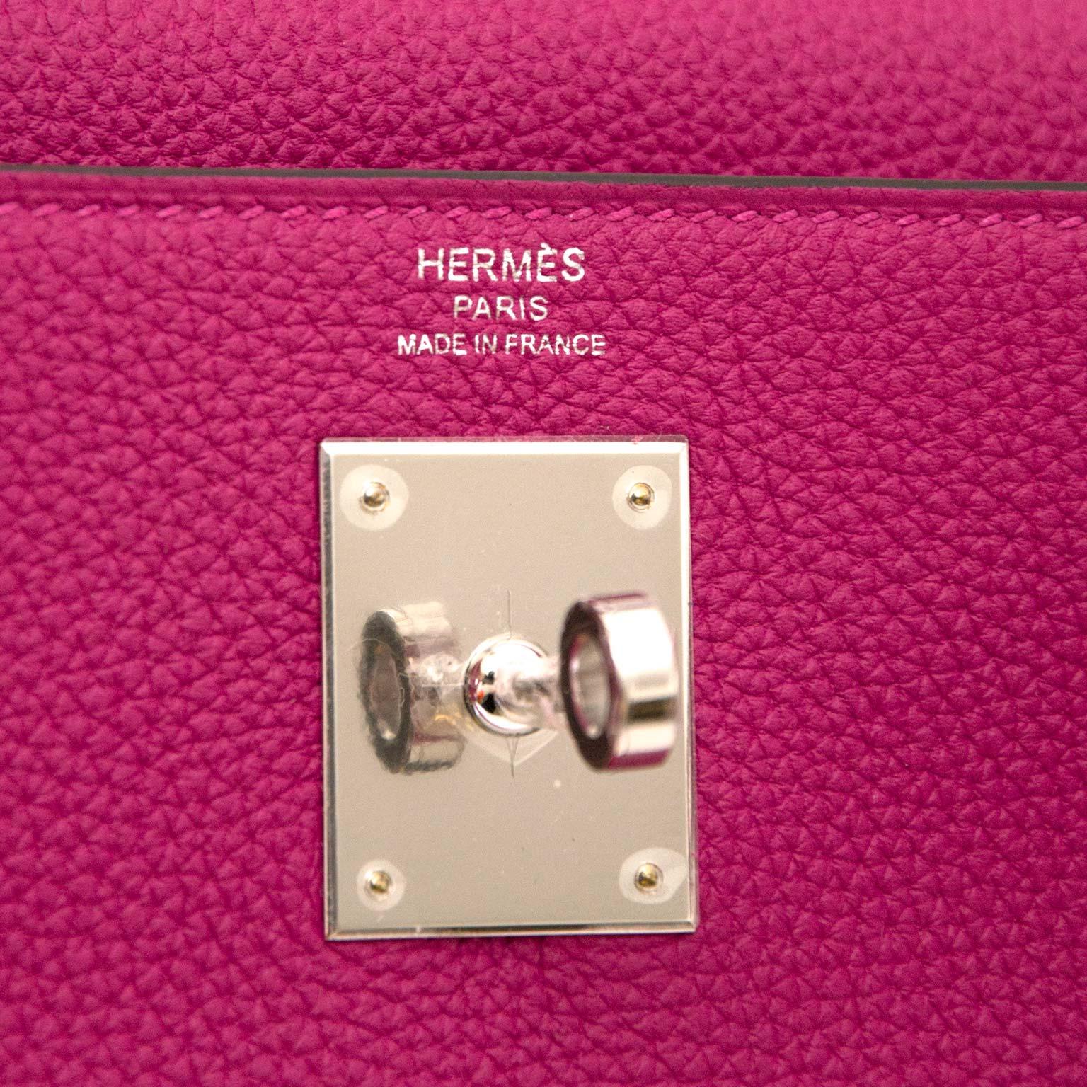 Red Hermès Kelly 28 Togo Pourpre PHW Bag For Sale