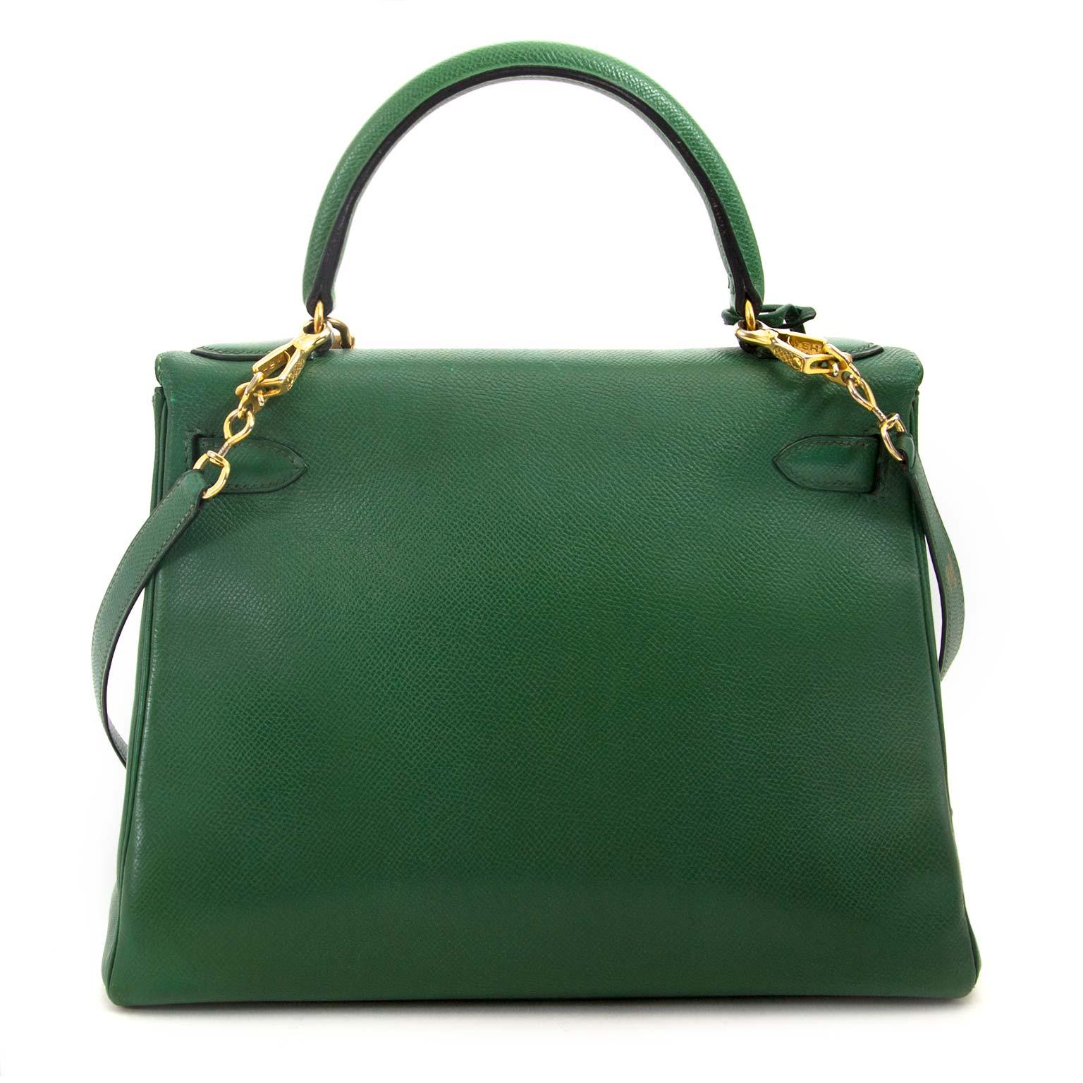 Hermès Kelly 28 Vert Bengal Courchevel GHW at 1stDibs | hermes vert ...