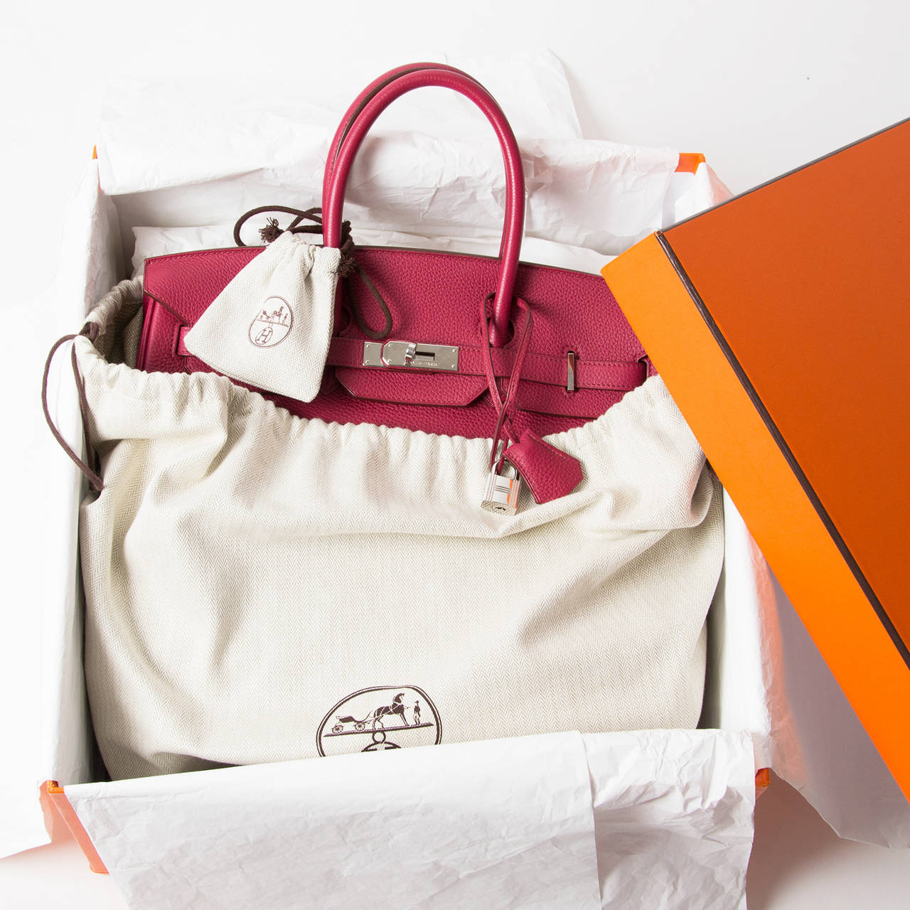 hermes fuchsia shiny niloticus crocodile kelly cut gold hardware  