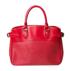 Louis Vuitton LV Passy tote bag red leather
