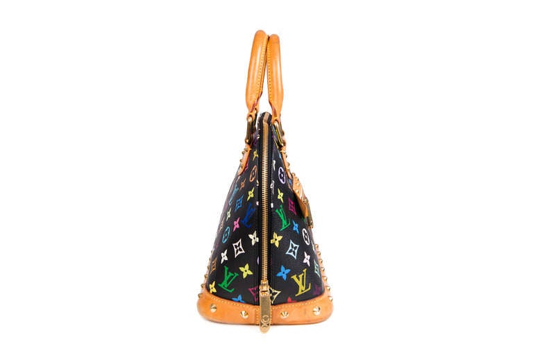 Louis Vuitton Alma multicolor monogram handbag.

Gold hardware - Toron handles - double zip opening - interior phone pocket - golden brass studs

Monogram Multicolore is a creation of Takashi Murakami for Louis Vuitton.
