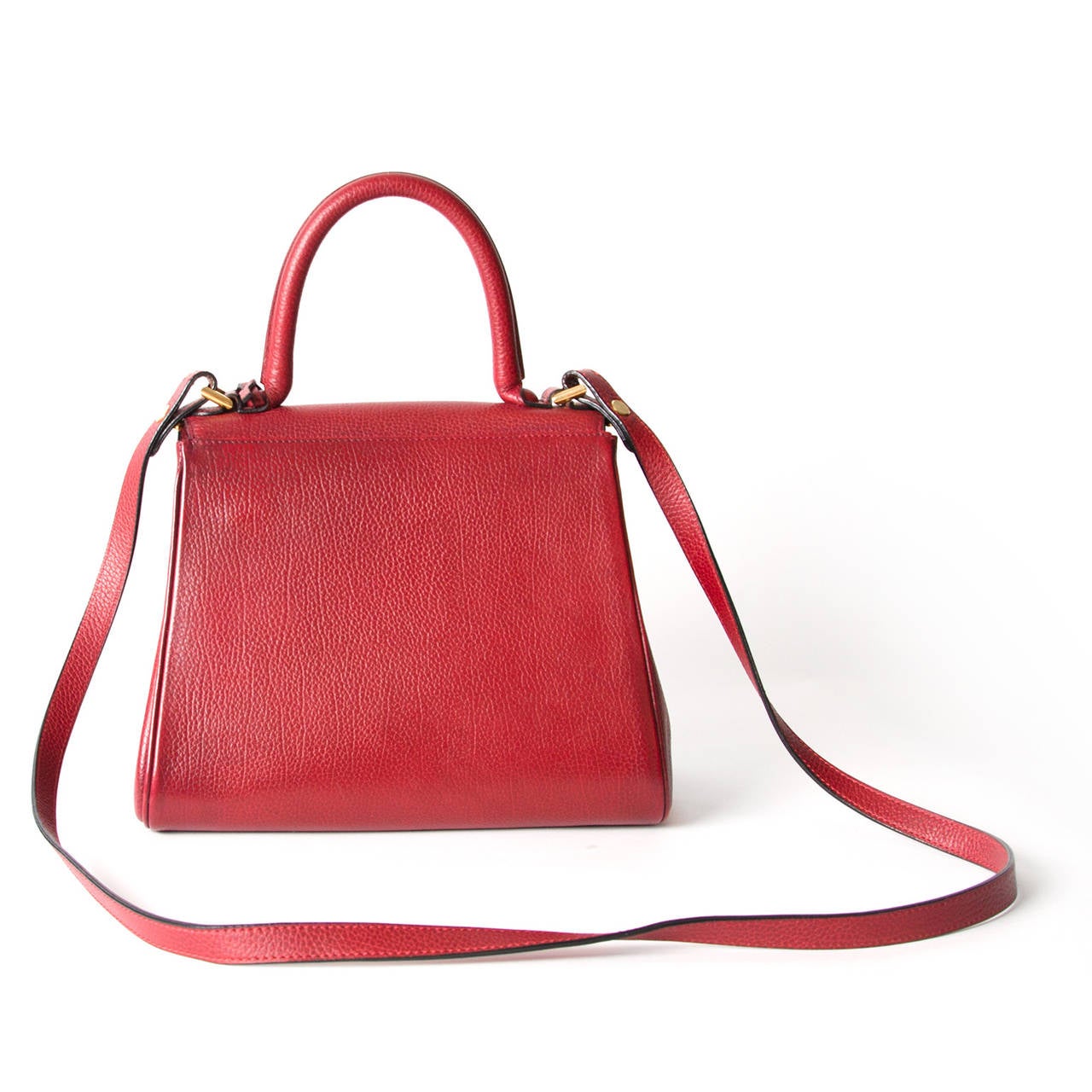 Delvaux Deep Red Brillant PM with golden hardware

The Delvaux Brillant is a bag that every fashionable woman should have,  a real classy and timeless model.

This bag will make your outfit complete!

The bag has an adjustable and detachable