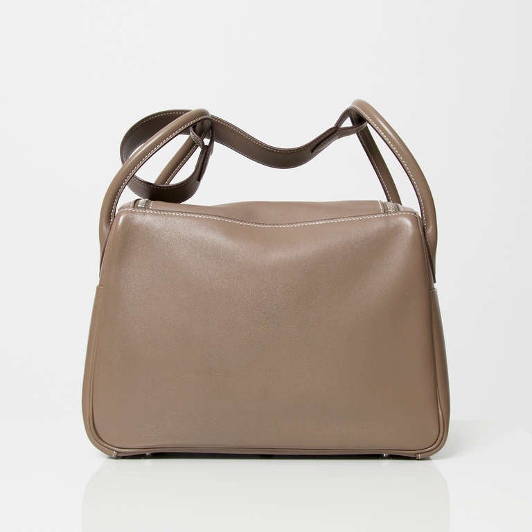 Hermes Lindy Taupe Grey Veau Swift Leather at 1stDibs | hermes lindy 26 ...