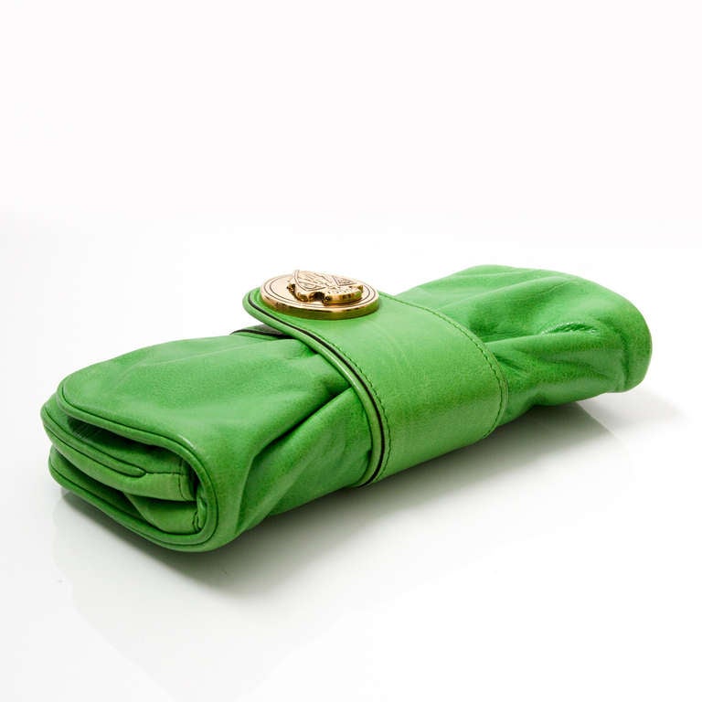 Gucci Hysteria Clutch Green at 1stDibs