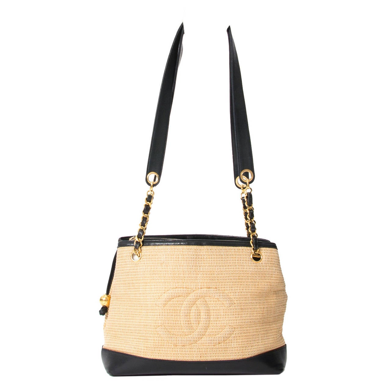 Chanel Woven Raffia Shoulderbag