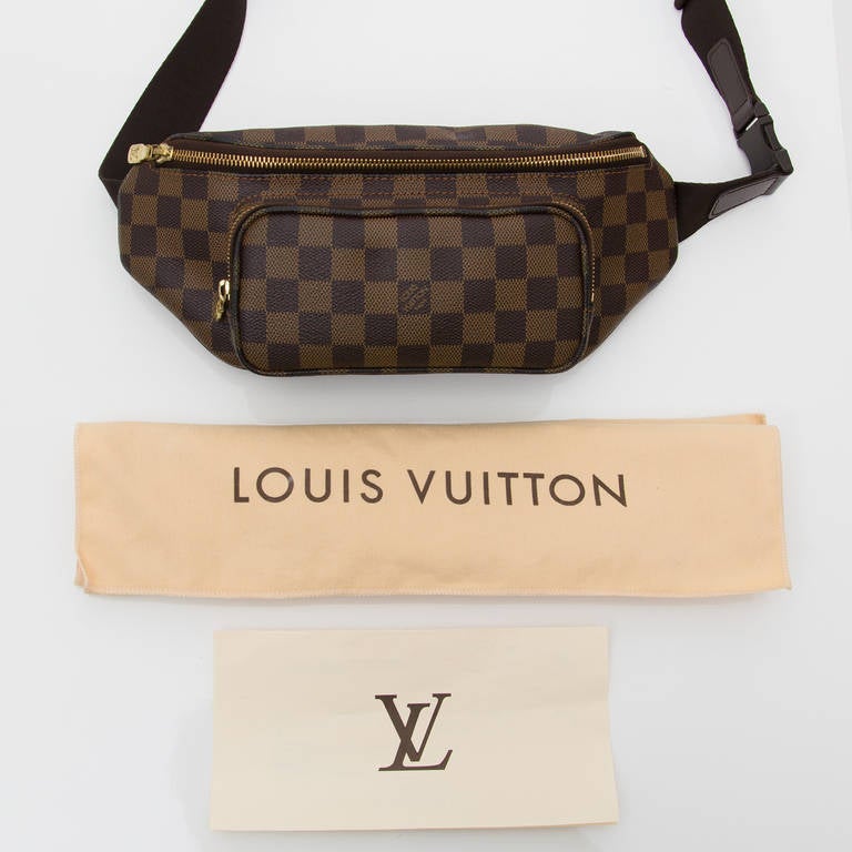Louis Vuitton &quot;Bum Bag Melville&quot; Damier at 1stdibs