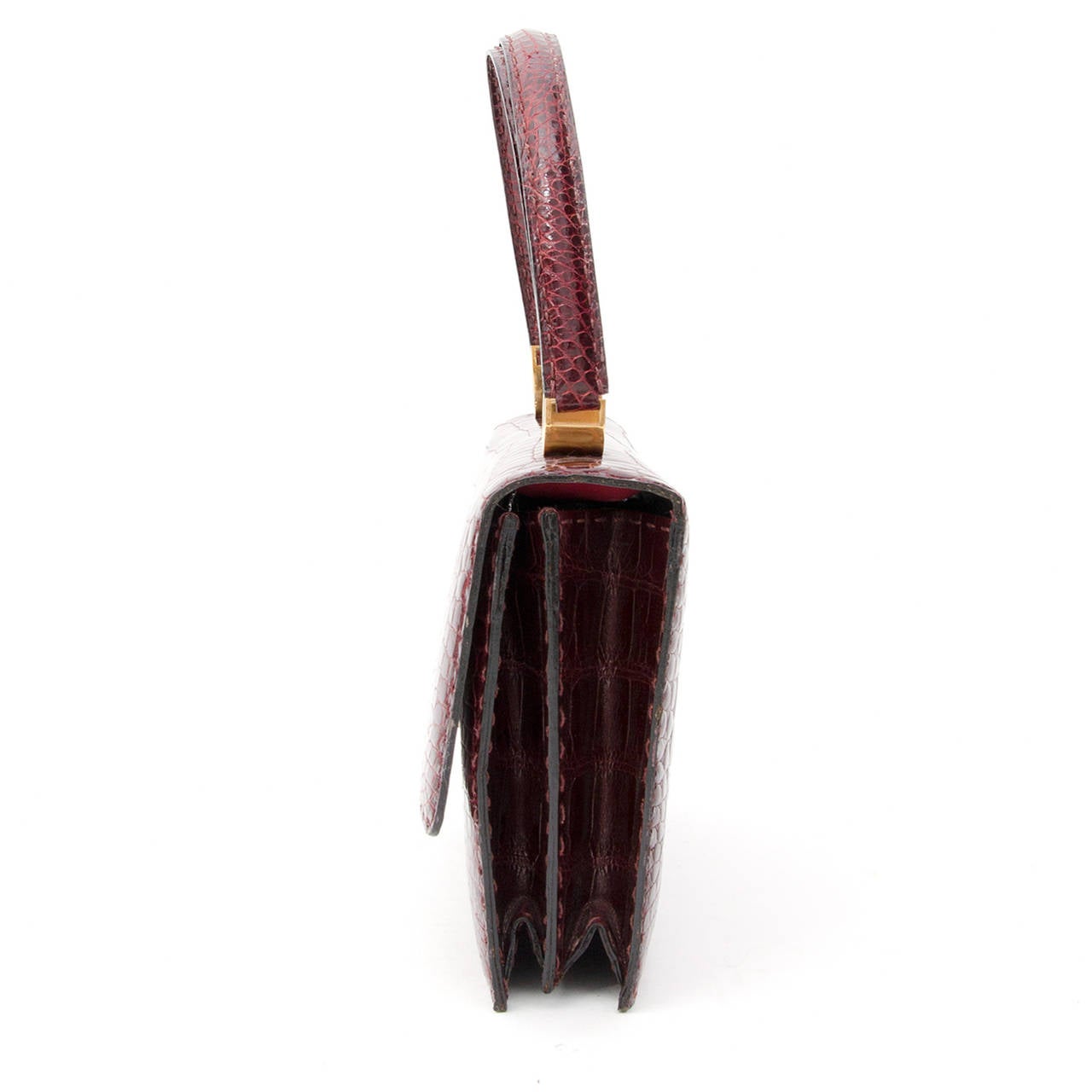 Delvaux Burgundy Croco Shoulder Bag In Excellent Condition In Antwerp, BE