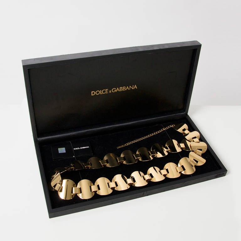Dolce and gabbana large gold necklace in brass.