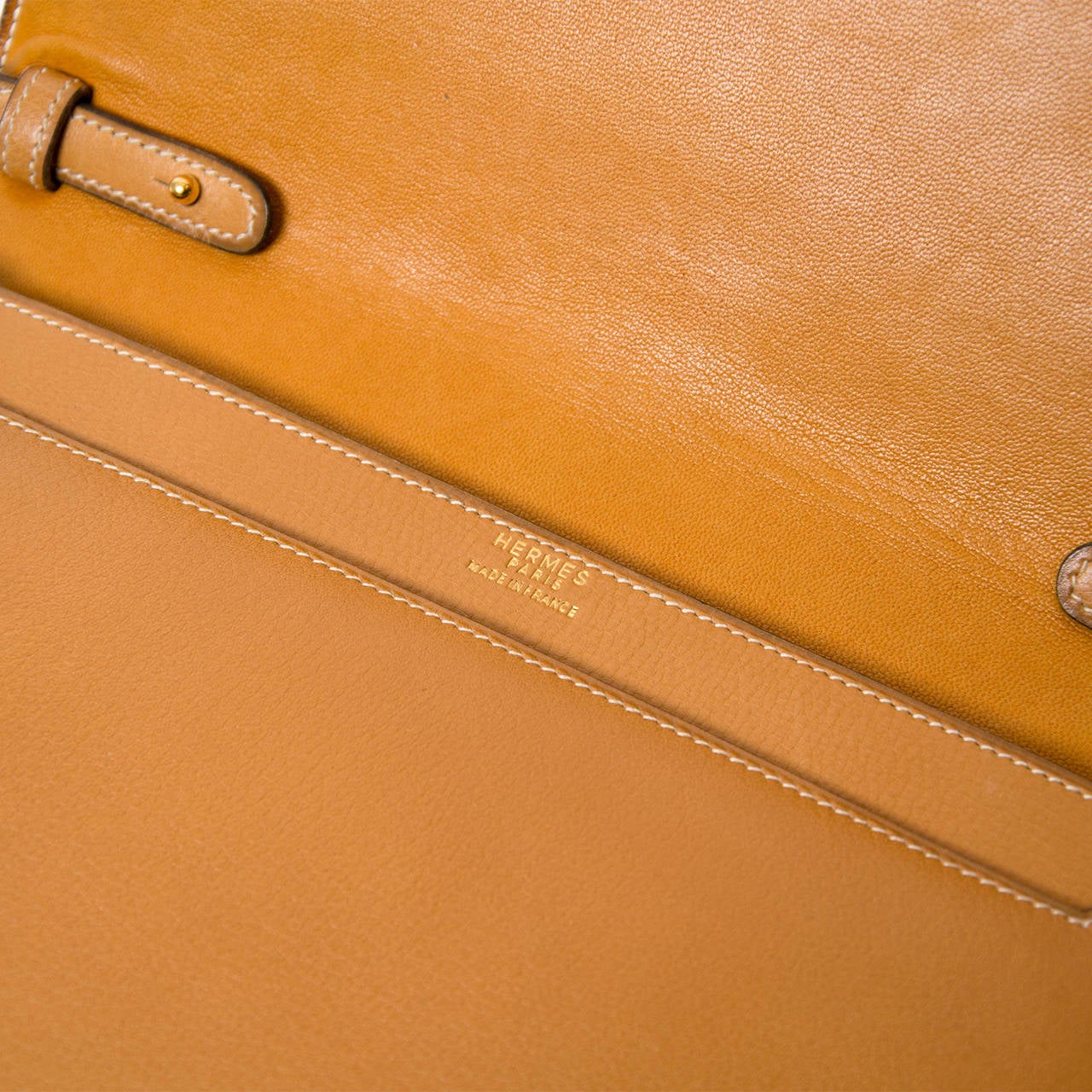 Hermes Leather 'Annie' clutch/Shoulder Bag In Excellent Condition In Antwerp, BE