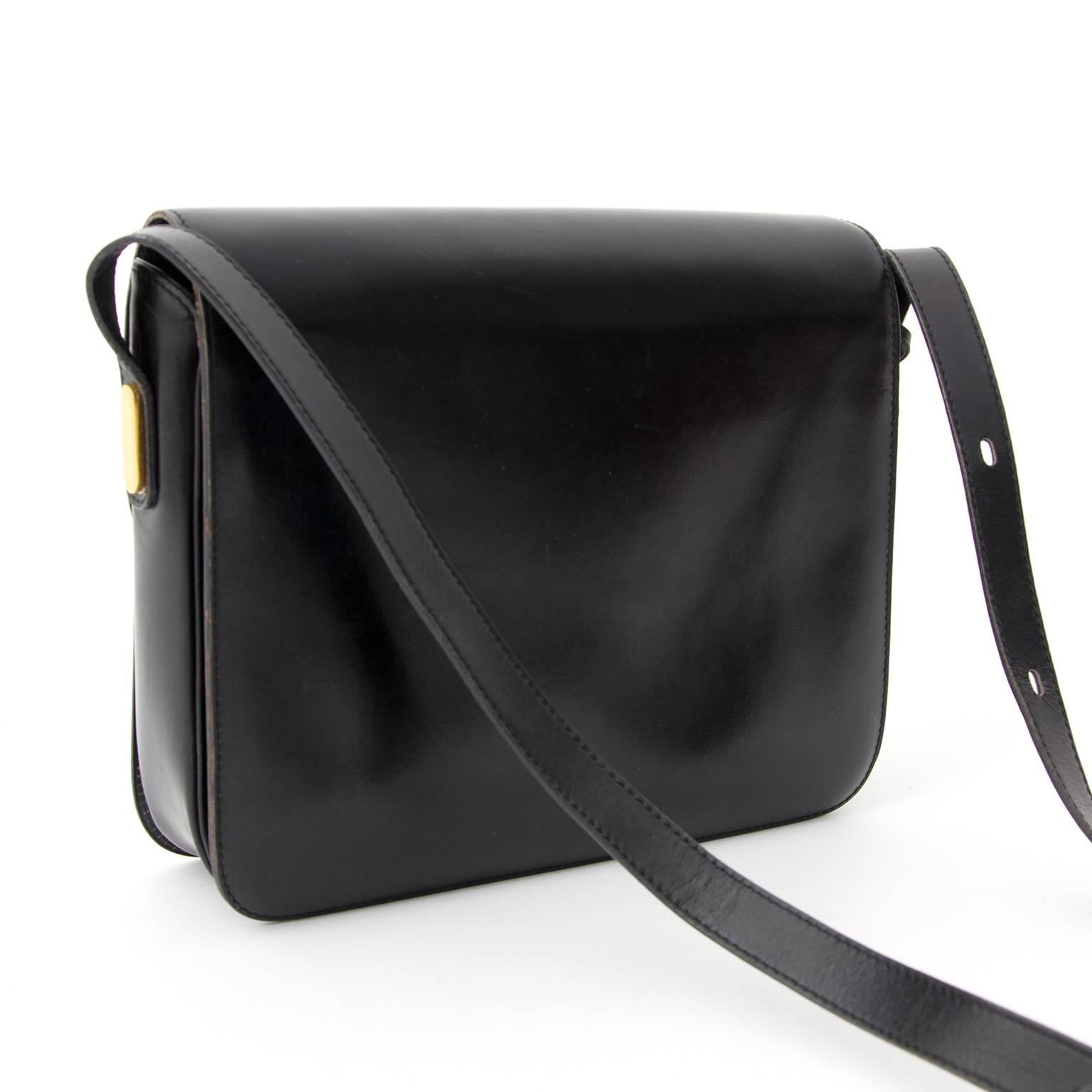 Delvaux Black Bourgogne Shoulder Bag In Excellent Condition In Antwerp, BE