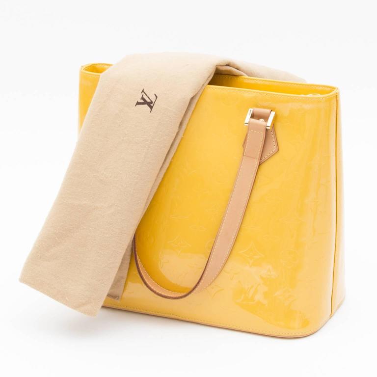 Authenticated Used Louis Vuitton LOUIS VUITTON Monogram Vernis Houston Tote  Bag M91055 Lime Yellow 