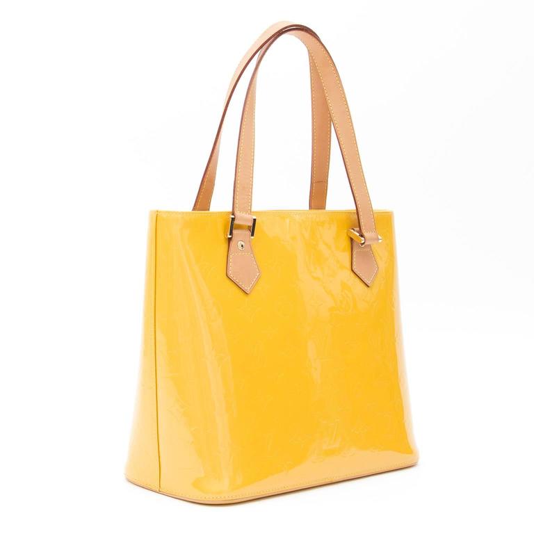 Houston patent leather handbag Louis Vuitton Yellow in Patent leather -  36202568