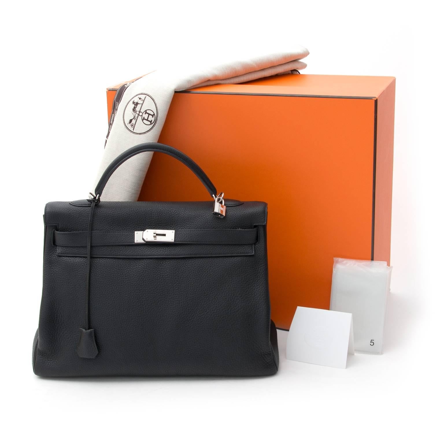 Women's Hermes Kelly Black 40 PHW Clemence Taurillon