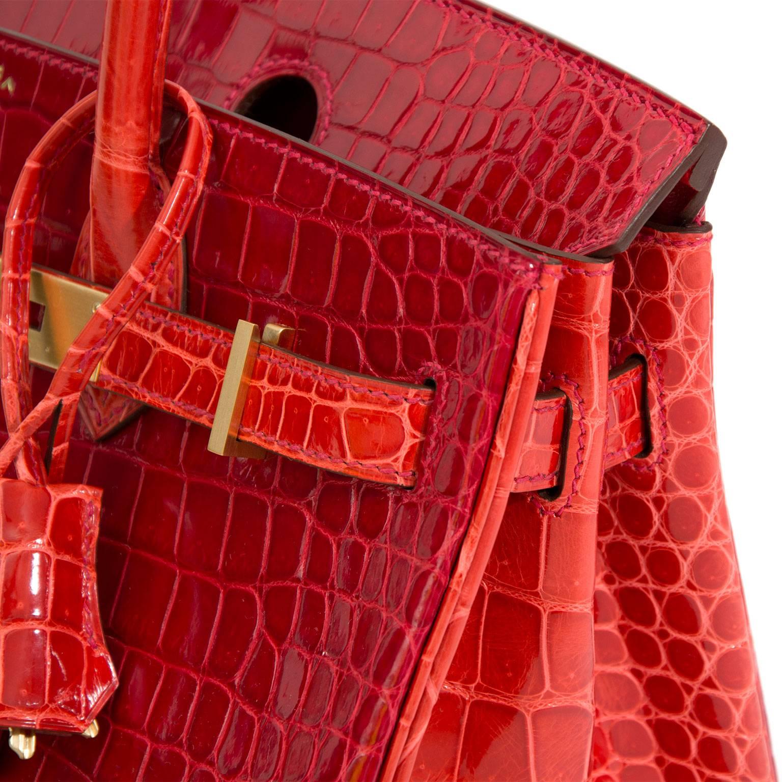 This exquisite Hermès Birkin will not just make you happy. It will leave you ecstatic! 
The cheerful, glossy red and orange crocodile Porosus hide teamed up with pale Permabrass hardware for a truly original and unique charisma.  

Blindstamp T in