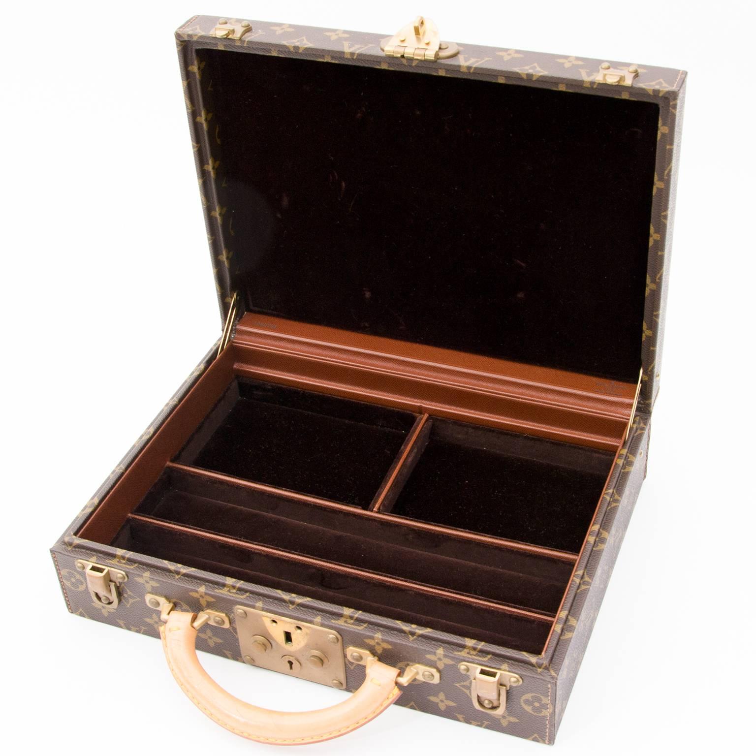 Schmuckkoffer Bijoux von Louis Vuitton M47120 im Zustand „Hervorragend“ in Antwerp, BE
