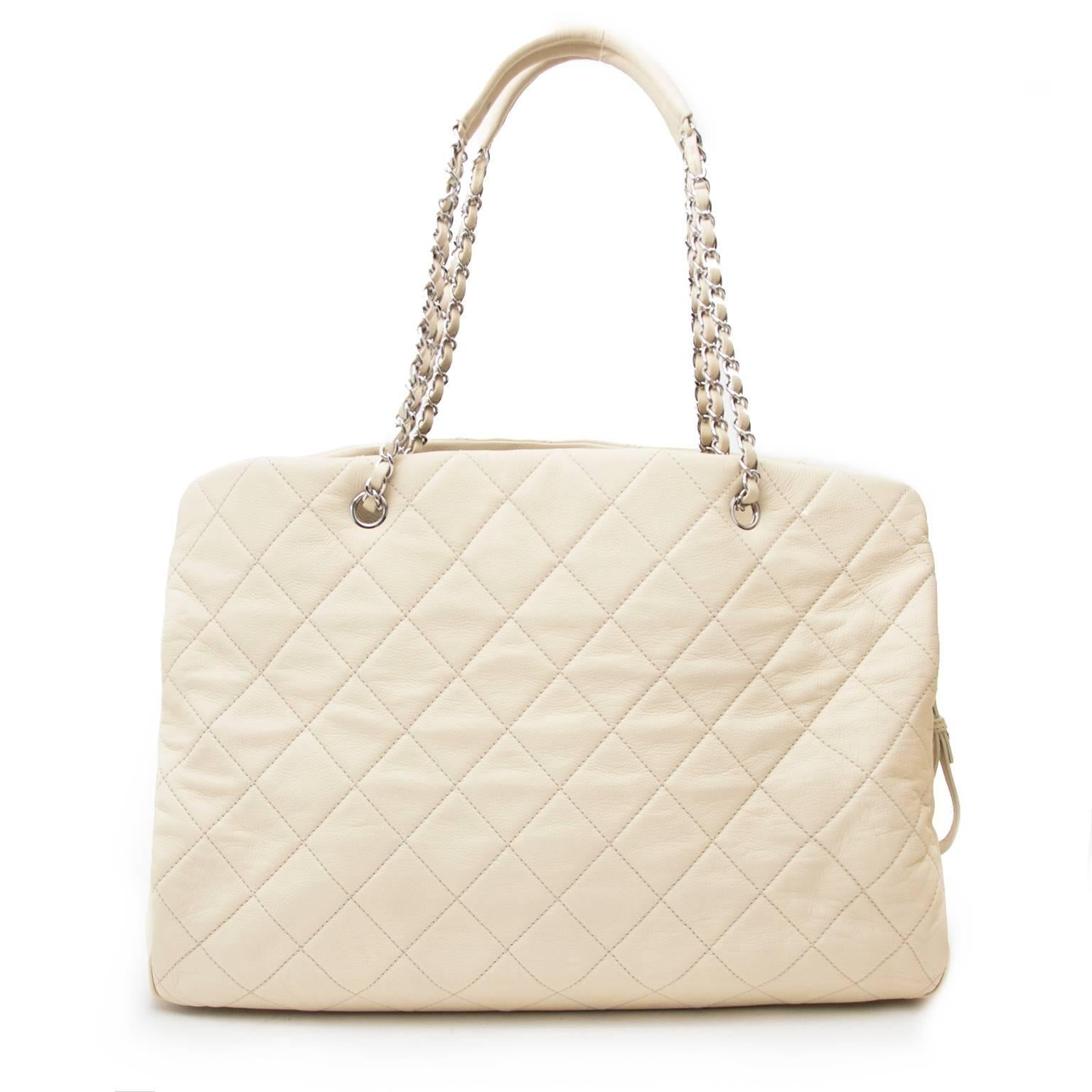 chanel beige tote