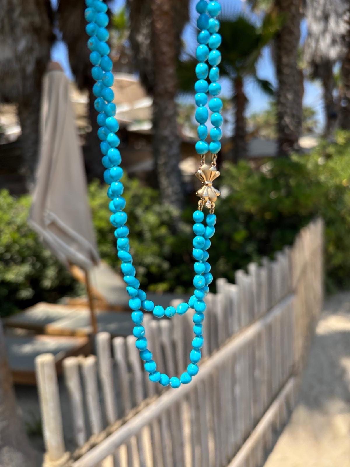 Collier véritable Sleeping Beauty en or à double épaisseur Pour femmes en vente