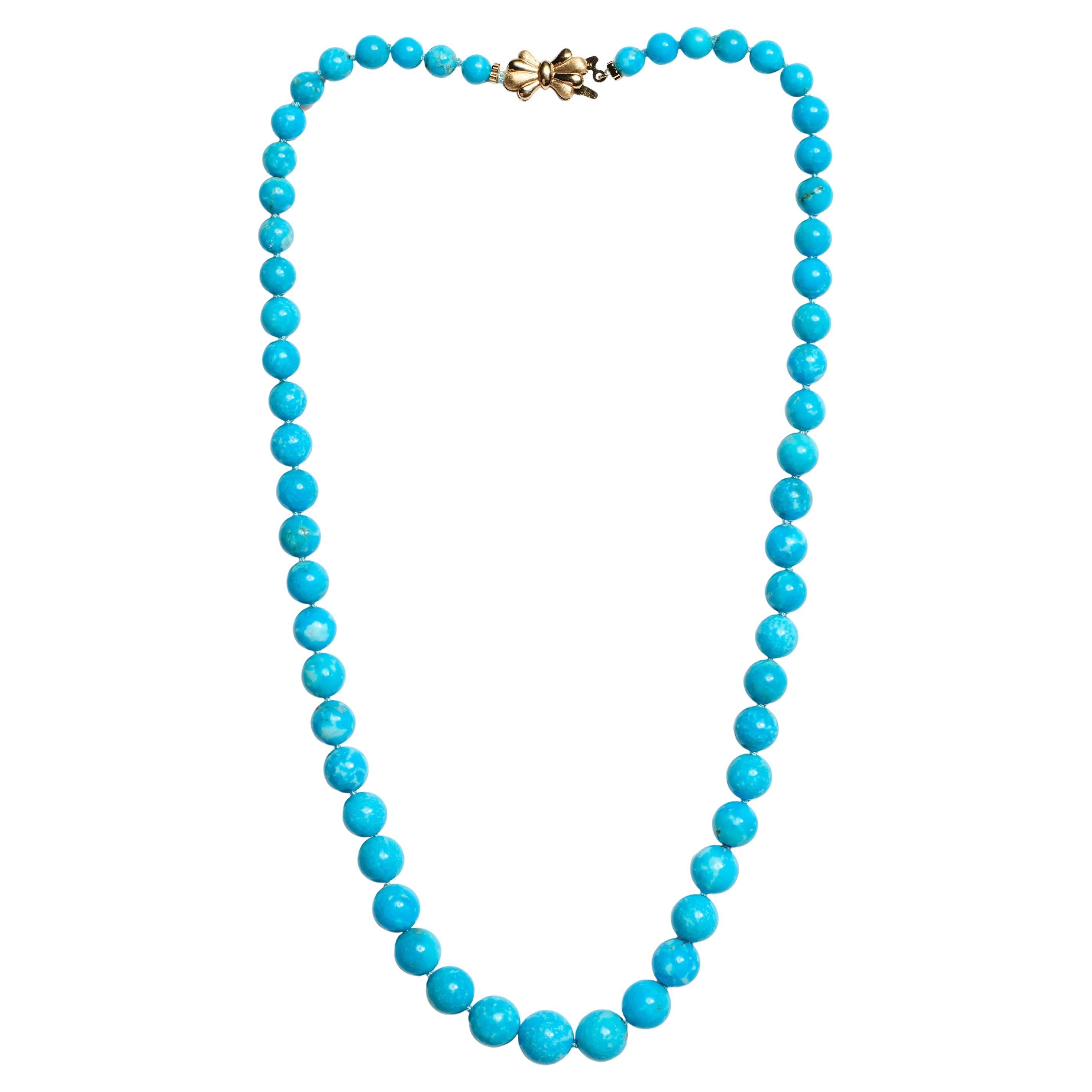 Regal Graduated Sleeping Beauty Turquoise 14K Yellow Gold Necklace For Sale