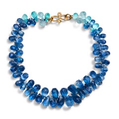 Bracelet en or 18K avec aigue-marine géante du Brésil et diamant en kyanite