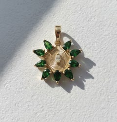 Pendentif en or jaune 14 carats avec une tsavorite authentique et un diamant taille marquise