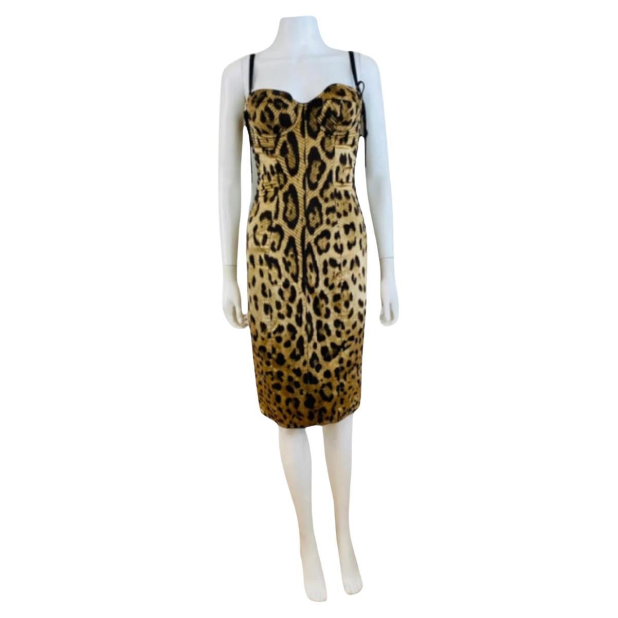 Vintage Dolce + Gabbana Stretch Silk Animal Leopard Print Corset Lace Up Dress For Sale