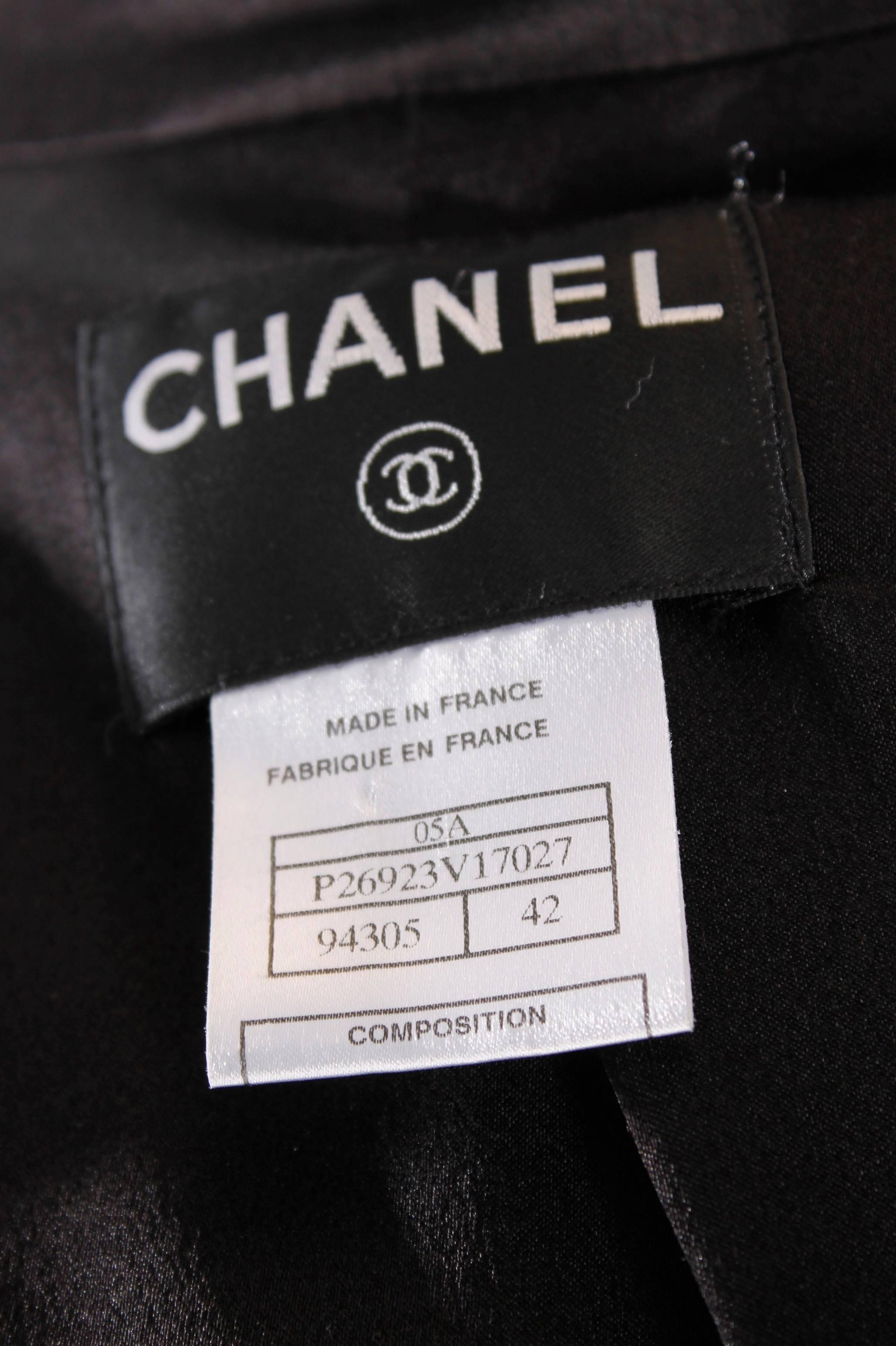 Chanel Runway Ready-to-Wear piece from the Autumn collection of 2005 In New Condition In Baarn, NL
