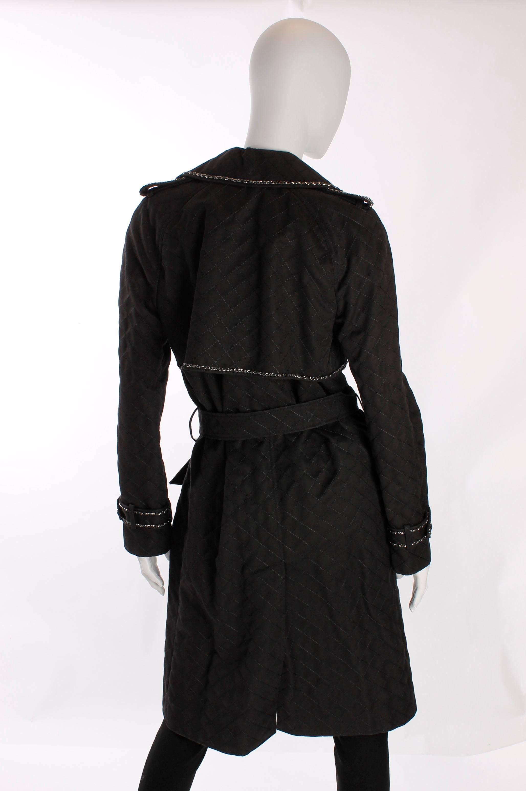 Chanel Trenchcoat - black/silver Runway In New Condition For Sale In Baarn, NL