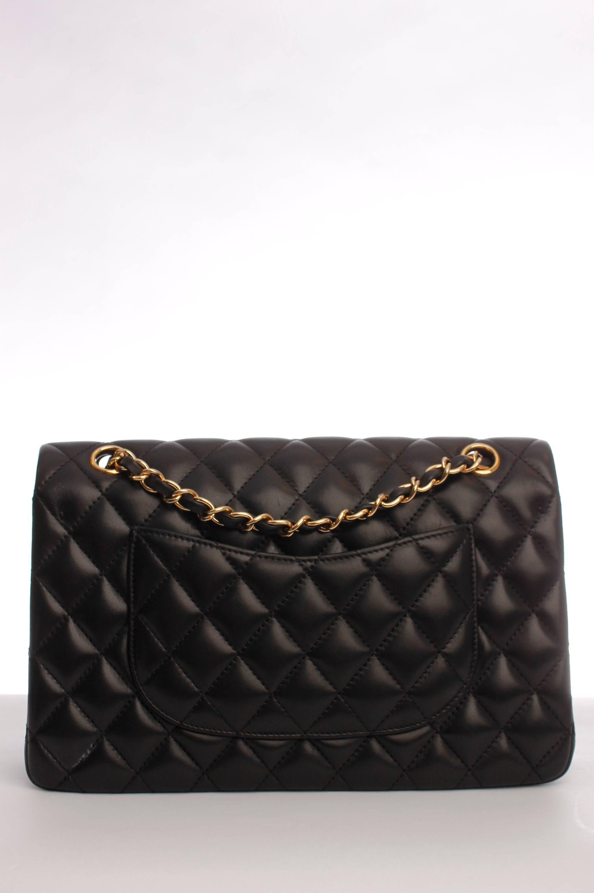 Black Chanel 2.55 Medium Classic Double Flap Bag - zwart/goud