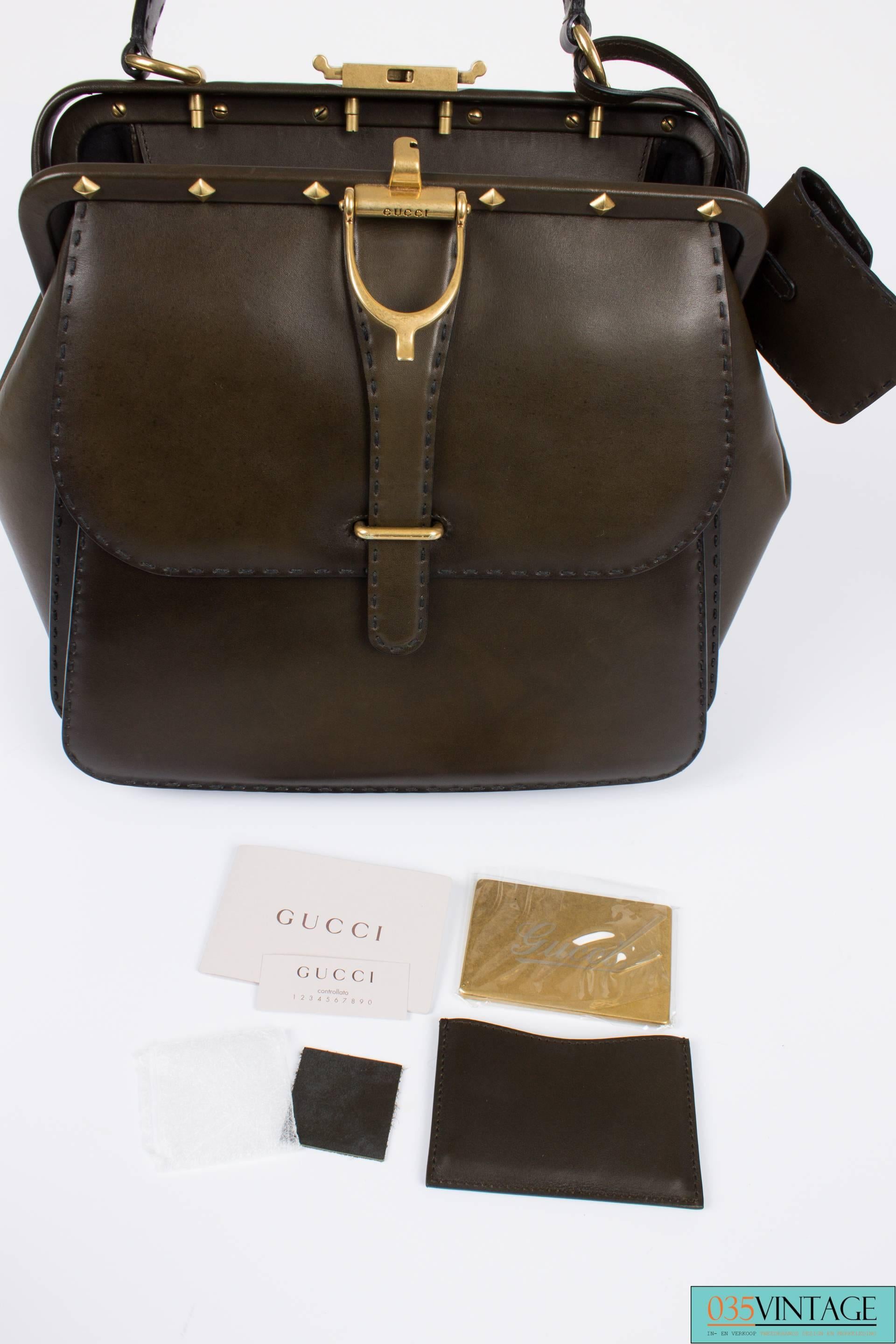 Gucci Lady Stirrup Top Handle Bag Limited Edition - dark green leather 1