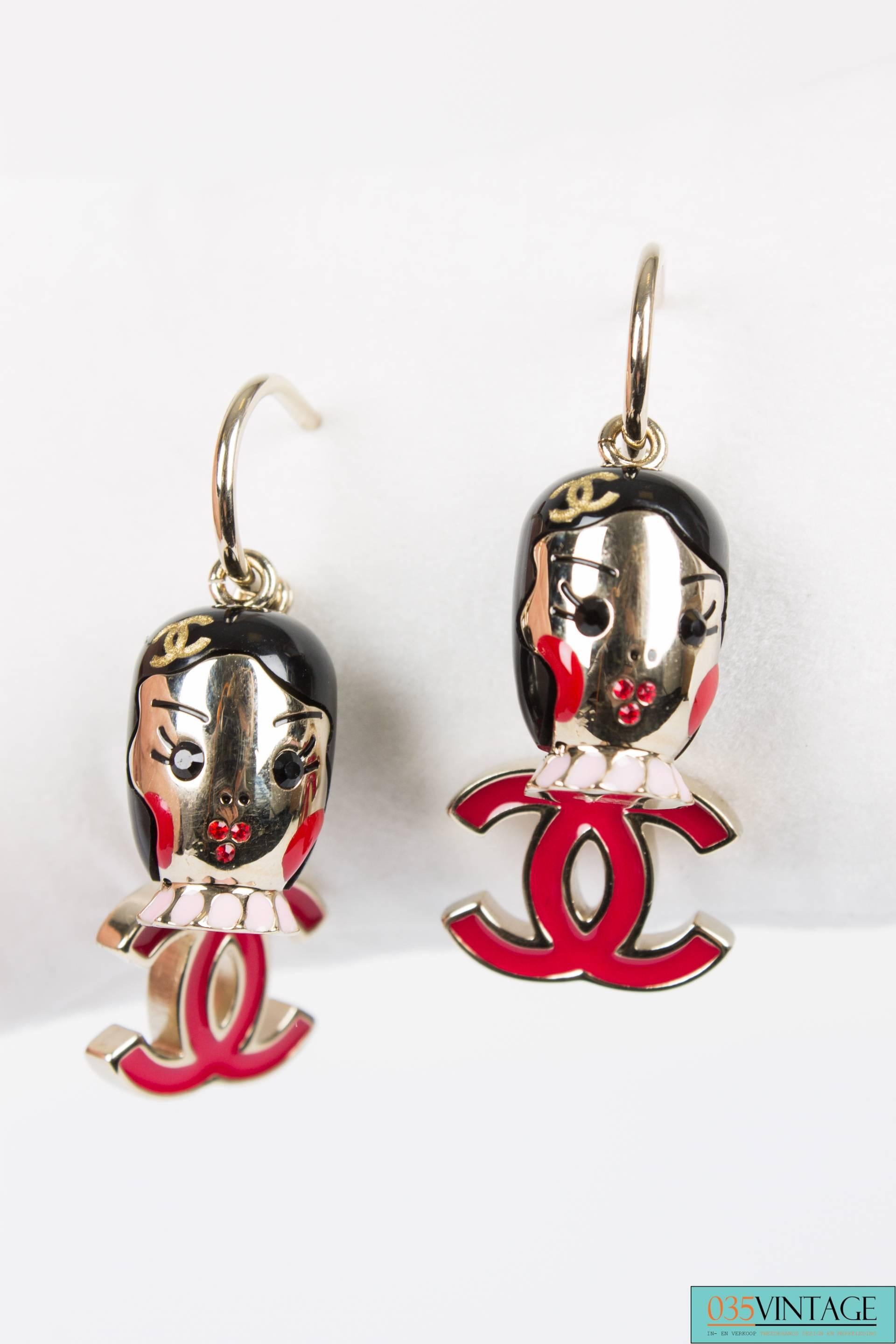 Chanel Earrings - red/black/pink/silver In Excellent Condition In Baarn, NL