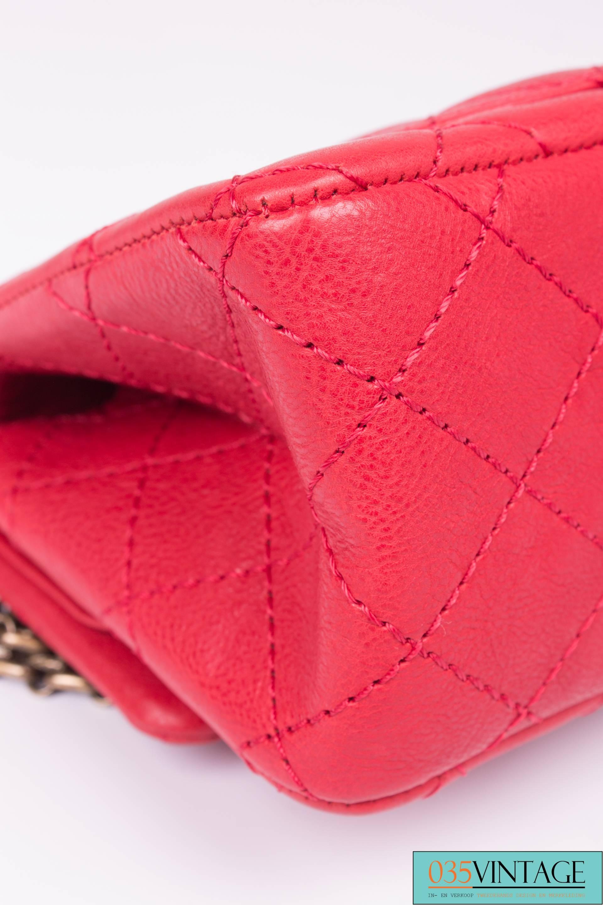Chanel 2.55 Reissue Classic Mini Double Flap Bag Mademoiselle Lock - red 1