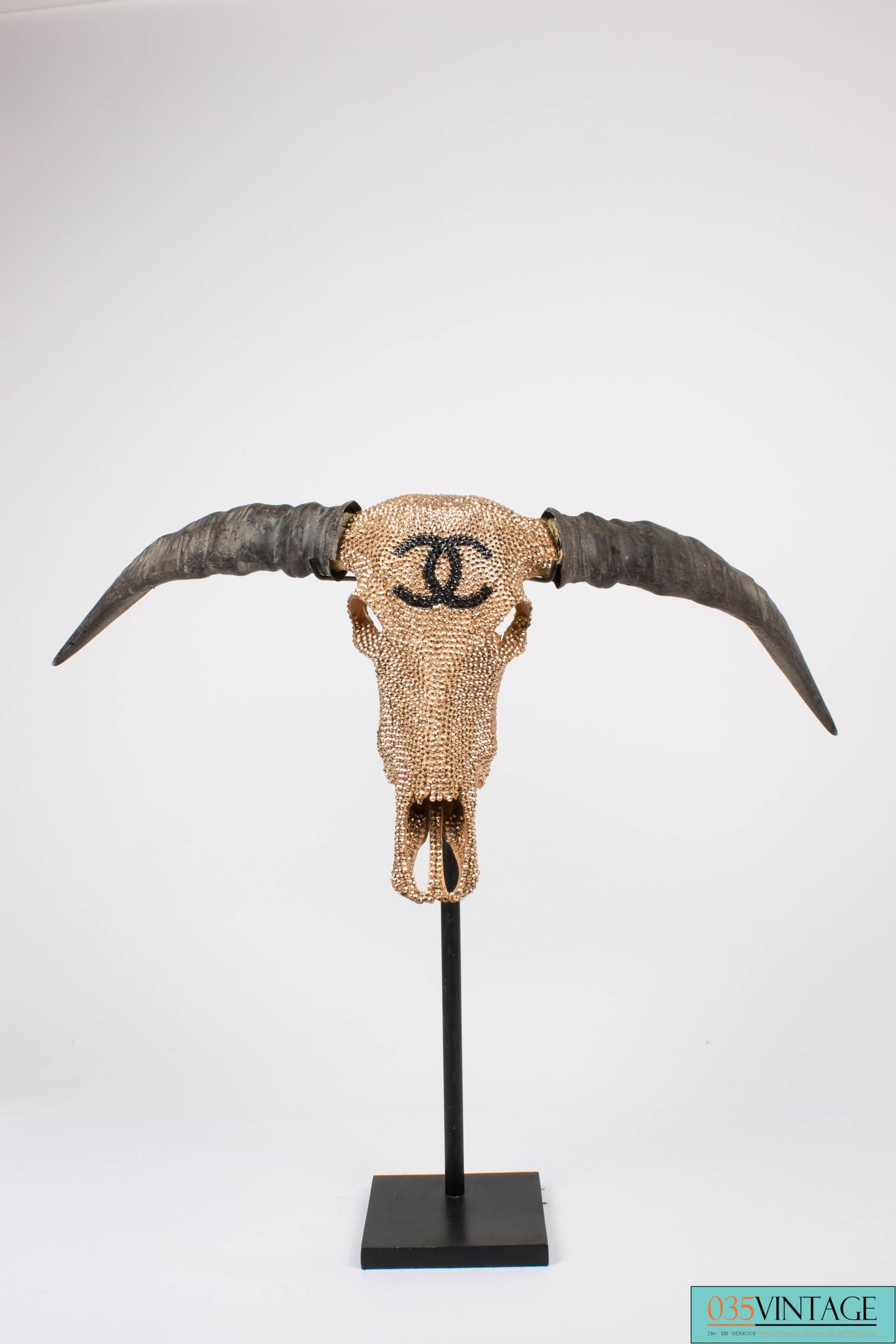 Black Chanel Artwork Yak Skull - black XXL