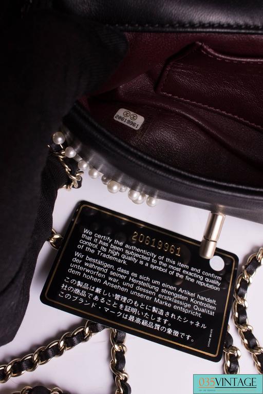 Chanel 2022 Paris-Le19M Book Wallet On Chain - Black Crossbody Bags,  Handbags - CHA961766