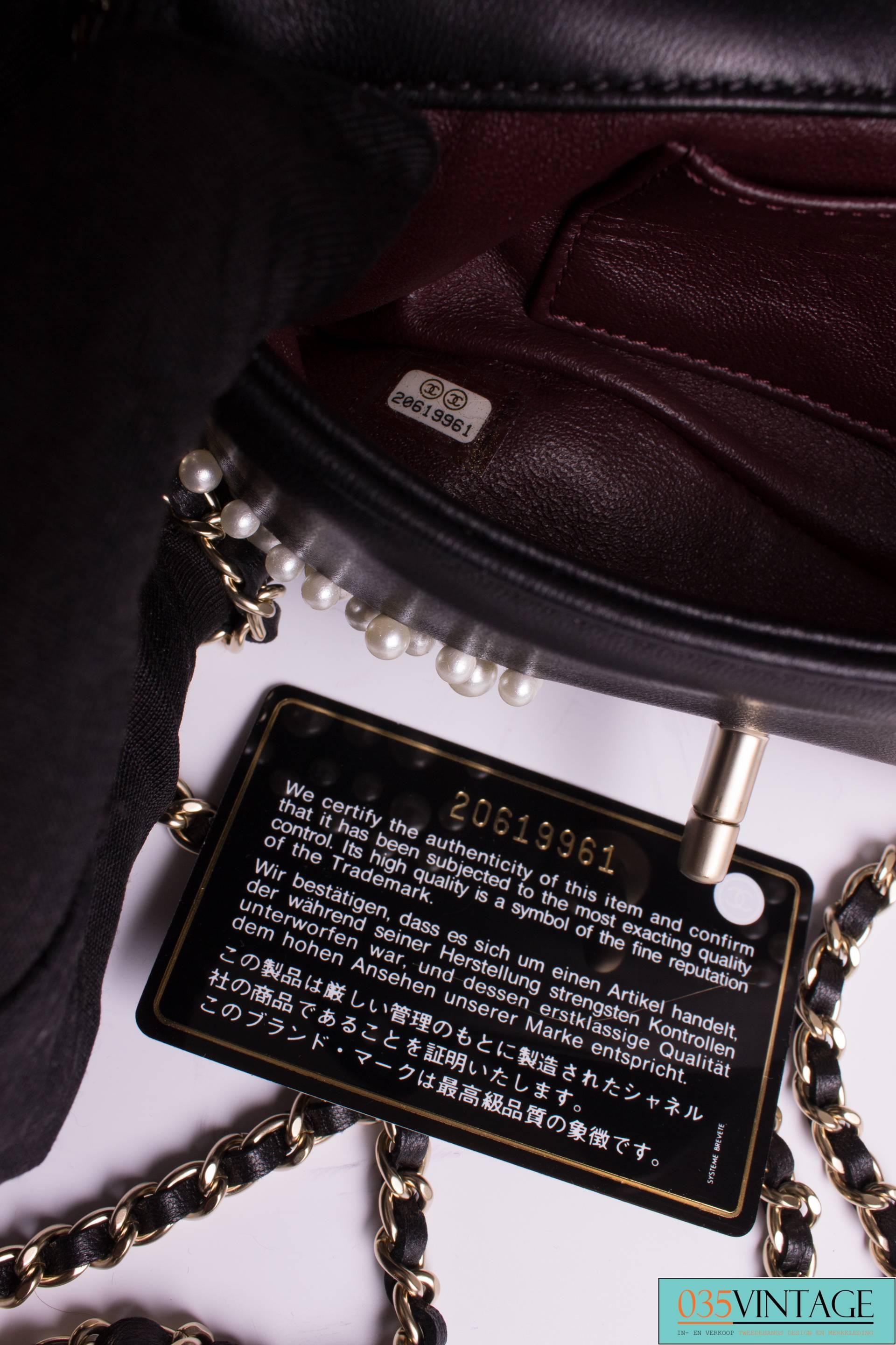 Women's Chanel Pearly Flap Bag Cross Body WOC Wallet on Chain - black