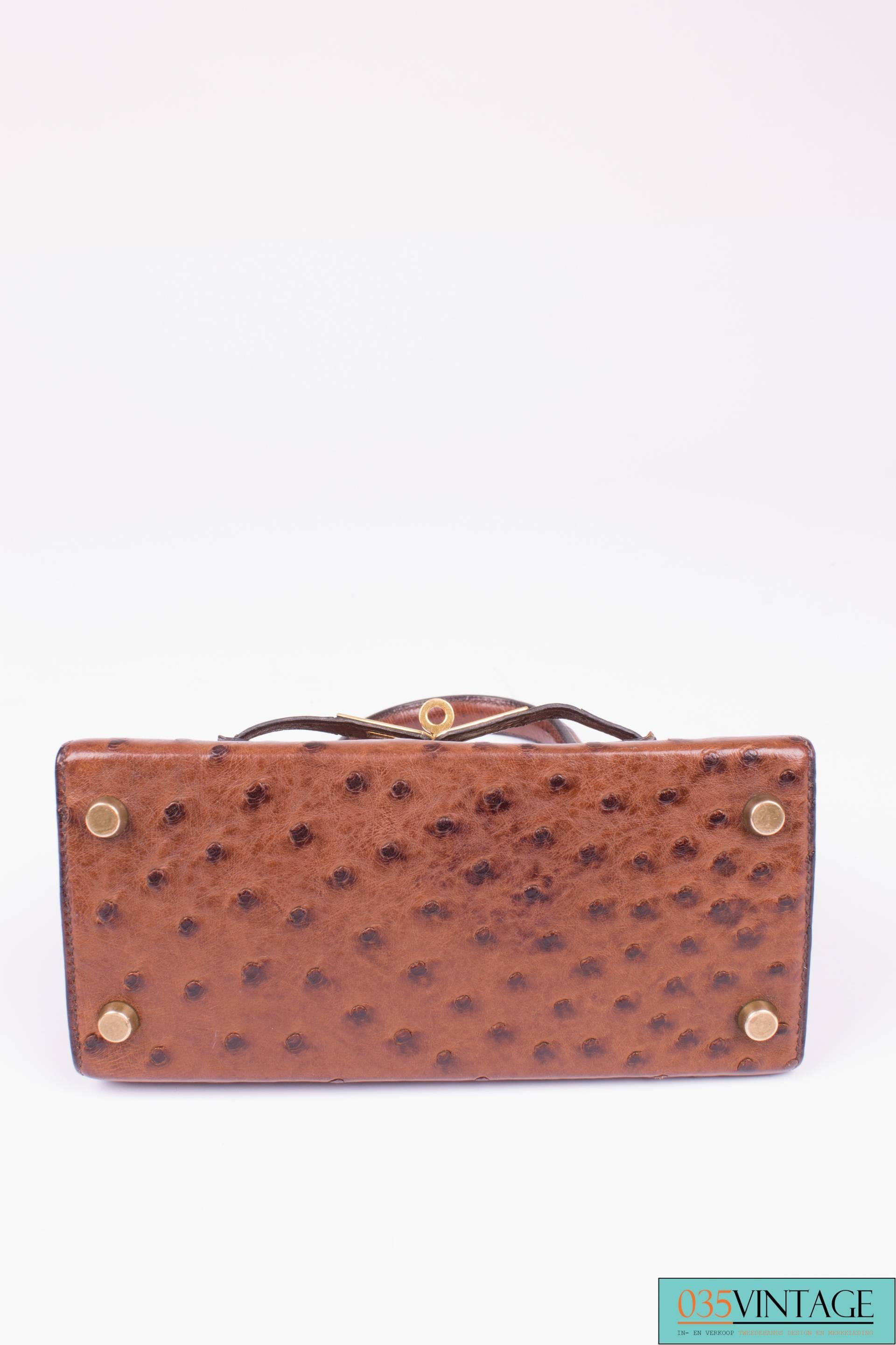 Men's Hermès Mini Kelly Bag 20 Ostrich Leather - chocolate brown 