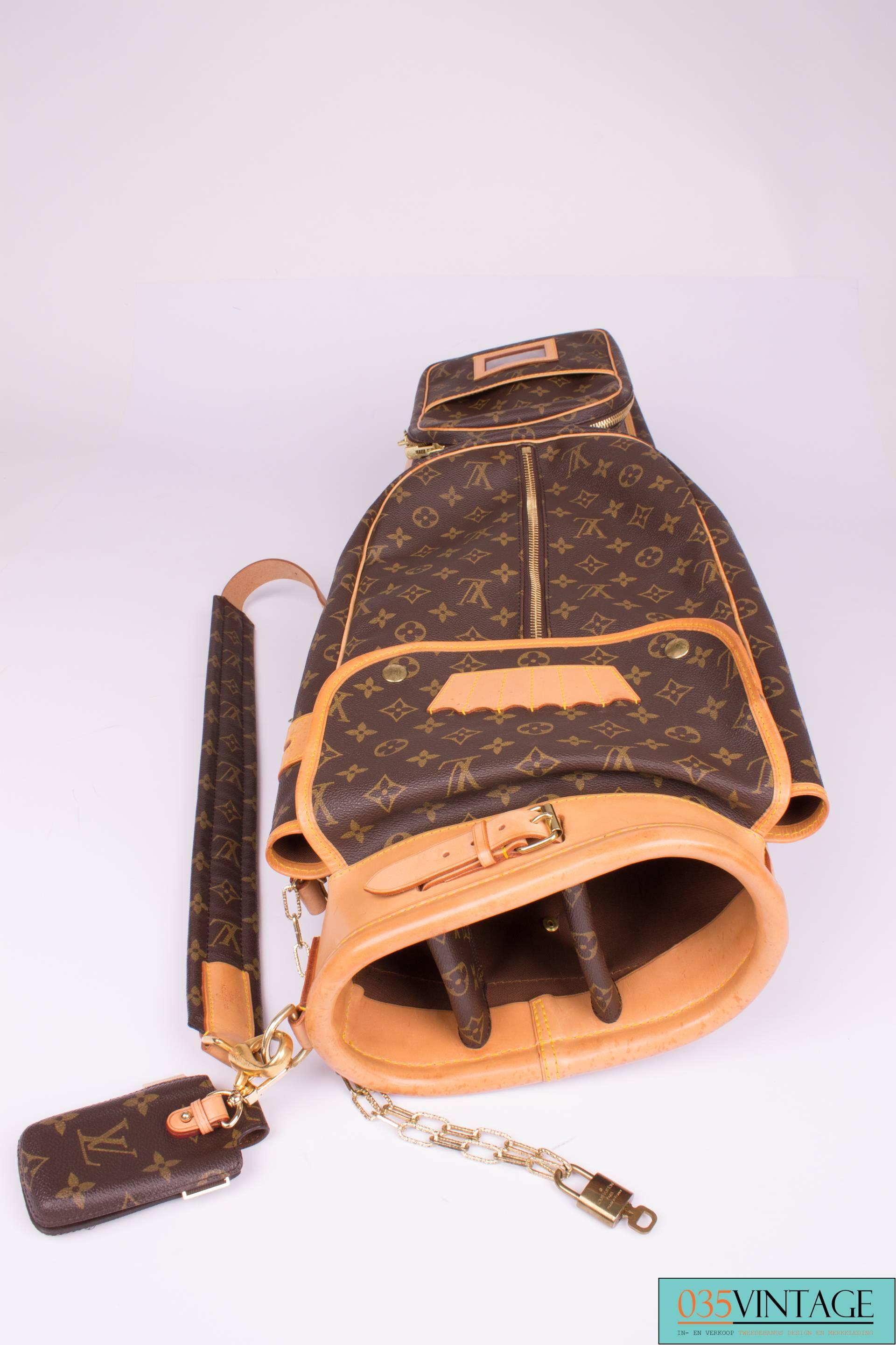 Brown Louis Vuitton Golf Bag Monogram Canvas - brown 