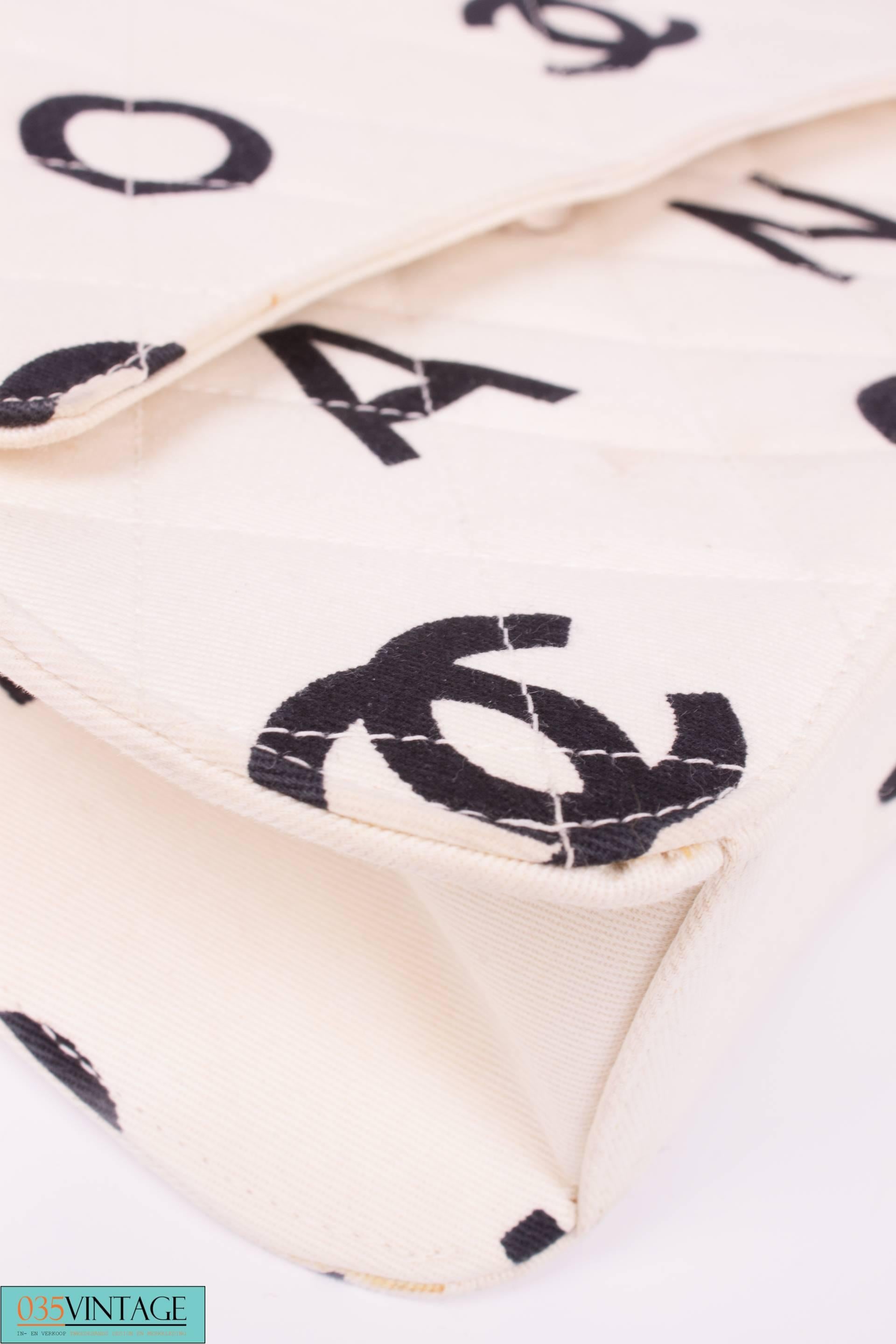 Chanel Printed Jersey Bag 1996-1997 - black & white  3
