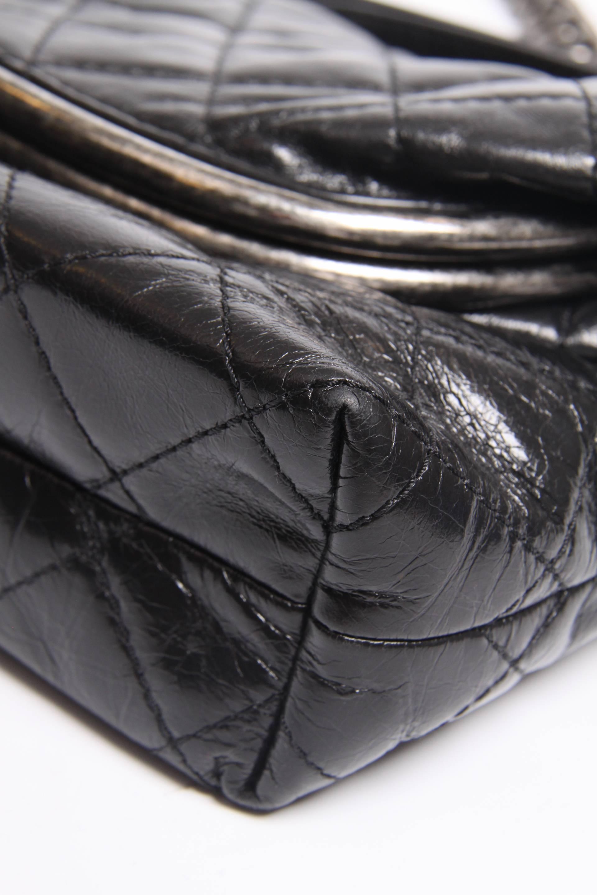 Chanel Tabatière Kiss Lock Bag - black leather - crossbody 2016 5