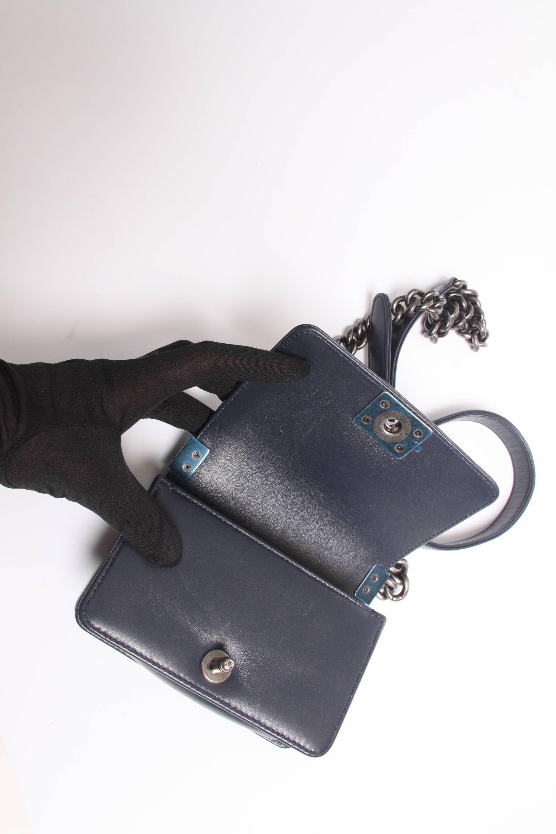 stingray chanel boy bag