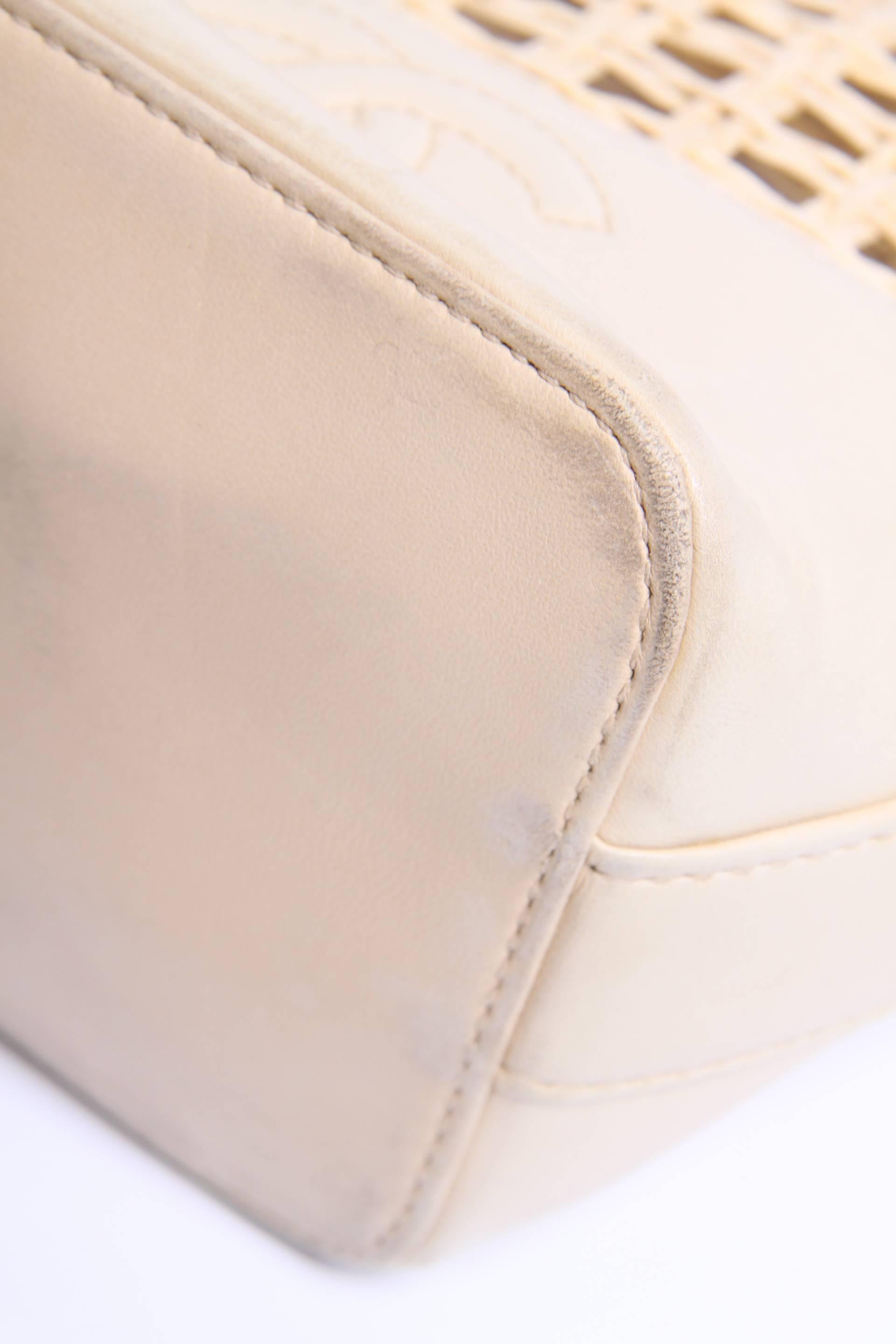 Beige  Chanel Basket Tote Shoulder Bag Vintage - straw & beige leather 1996