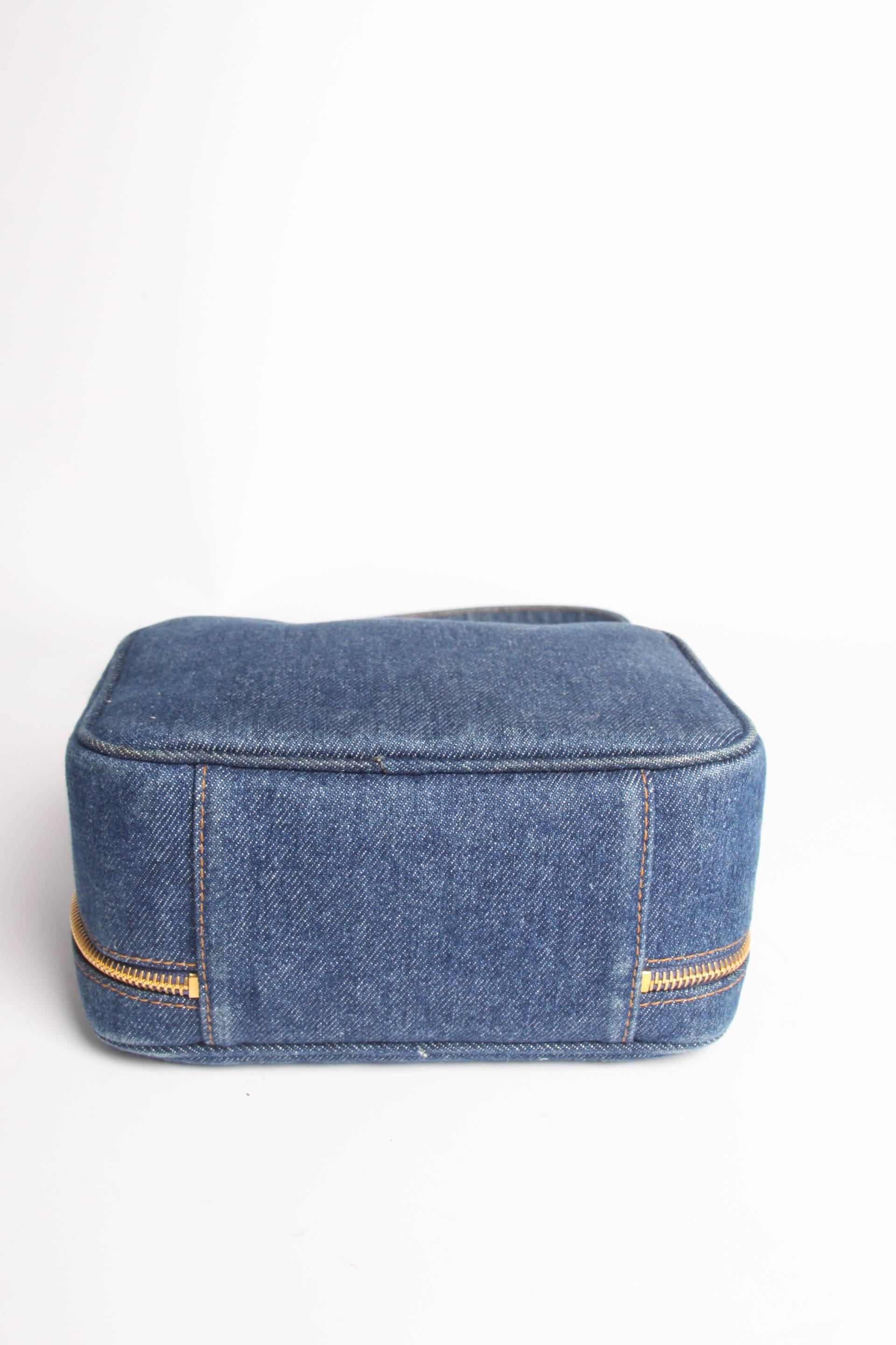       Chanel Vanity Bag Denim Vintage - blue 1996 1