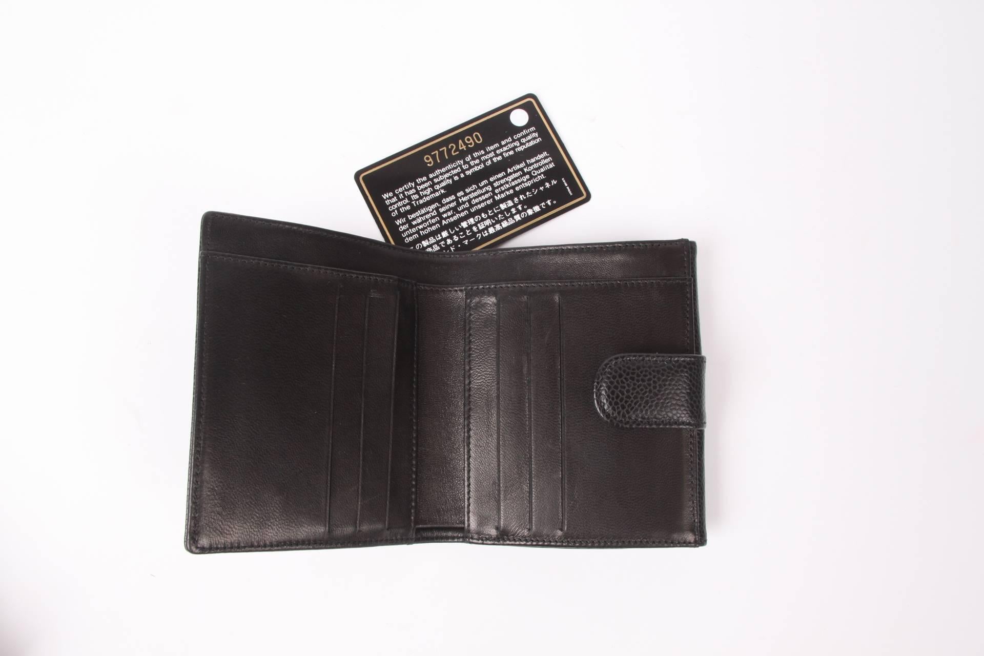 Chanel Caviar Leather CC Billfold Wallet - black  In New Condition In Baarn, NL
