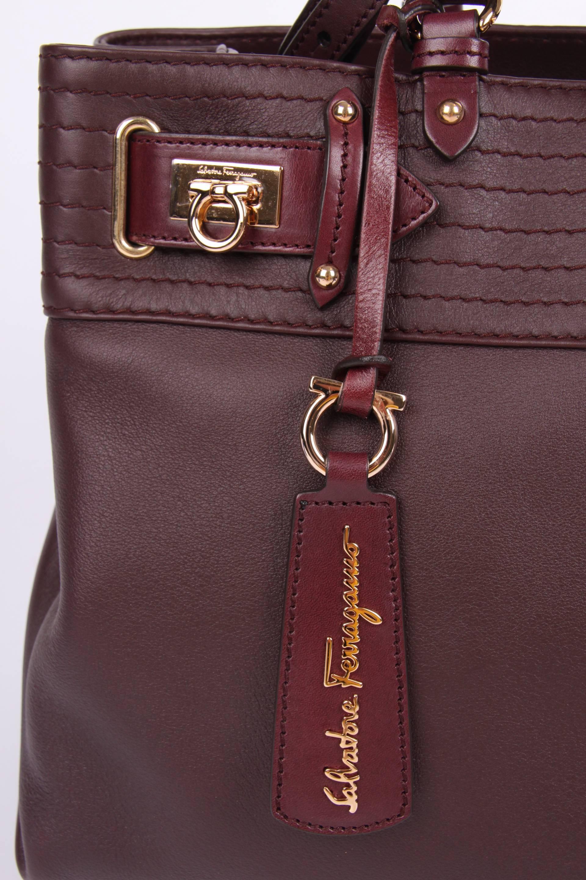Salvatore Ferragamo Leather Buckled Tote Bag Visone - burgundy red 4